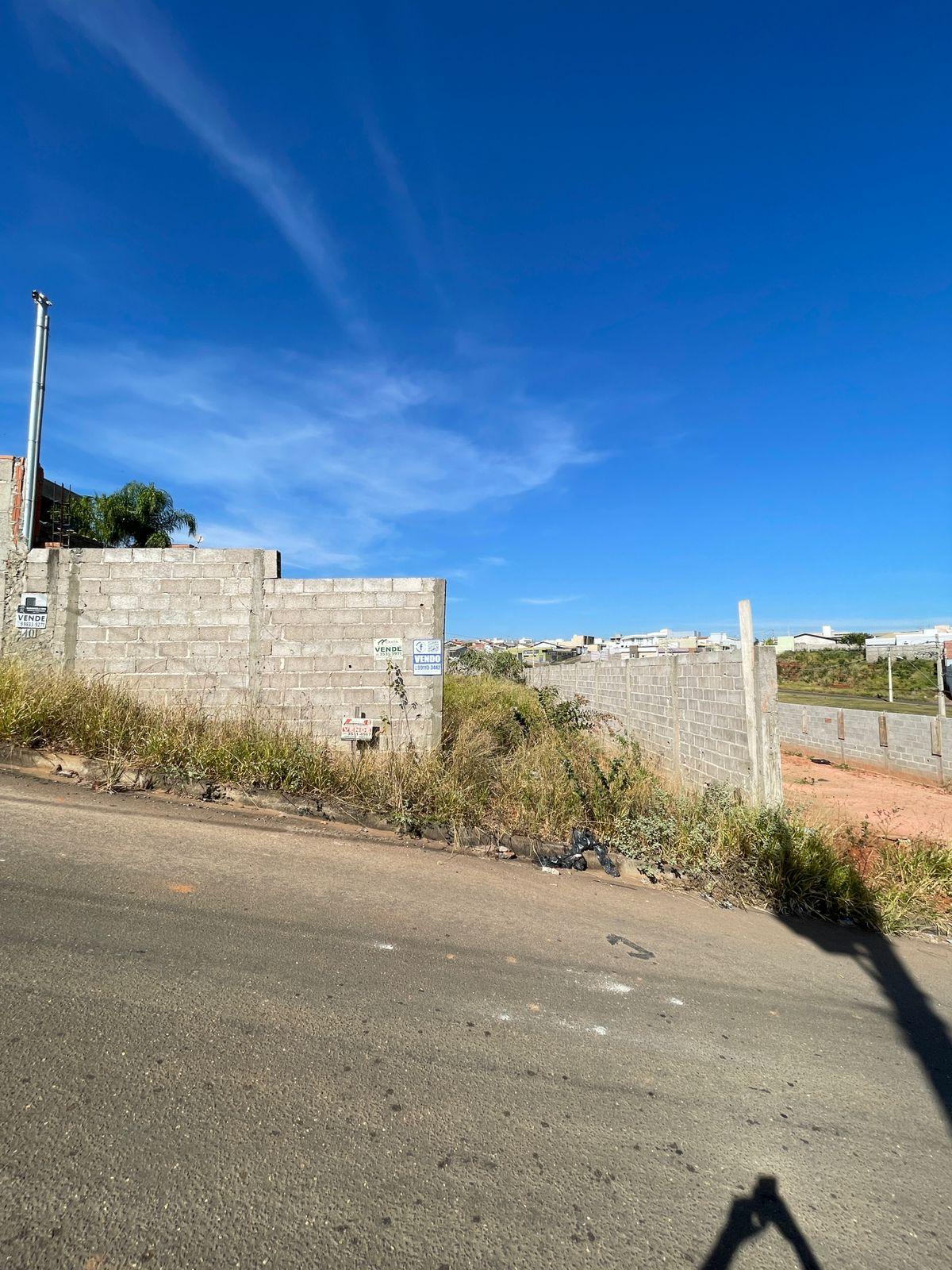 TERRENO À VENDA, BAIRRO MEDITERRANEE 2, SÃO SEBASTIÃO DO PARAÍ...