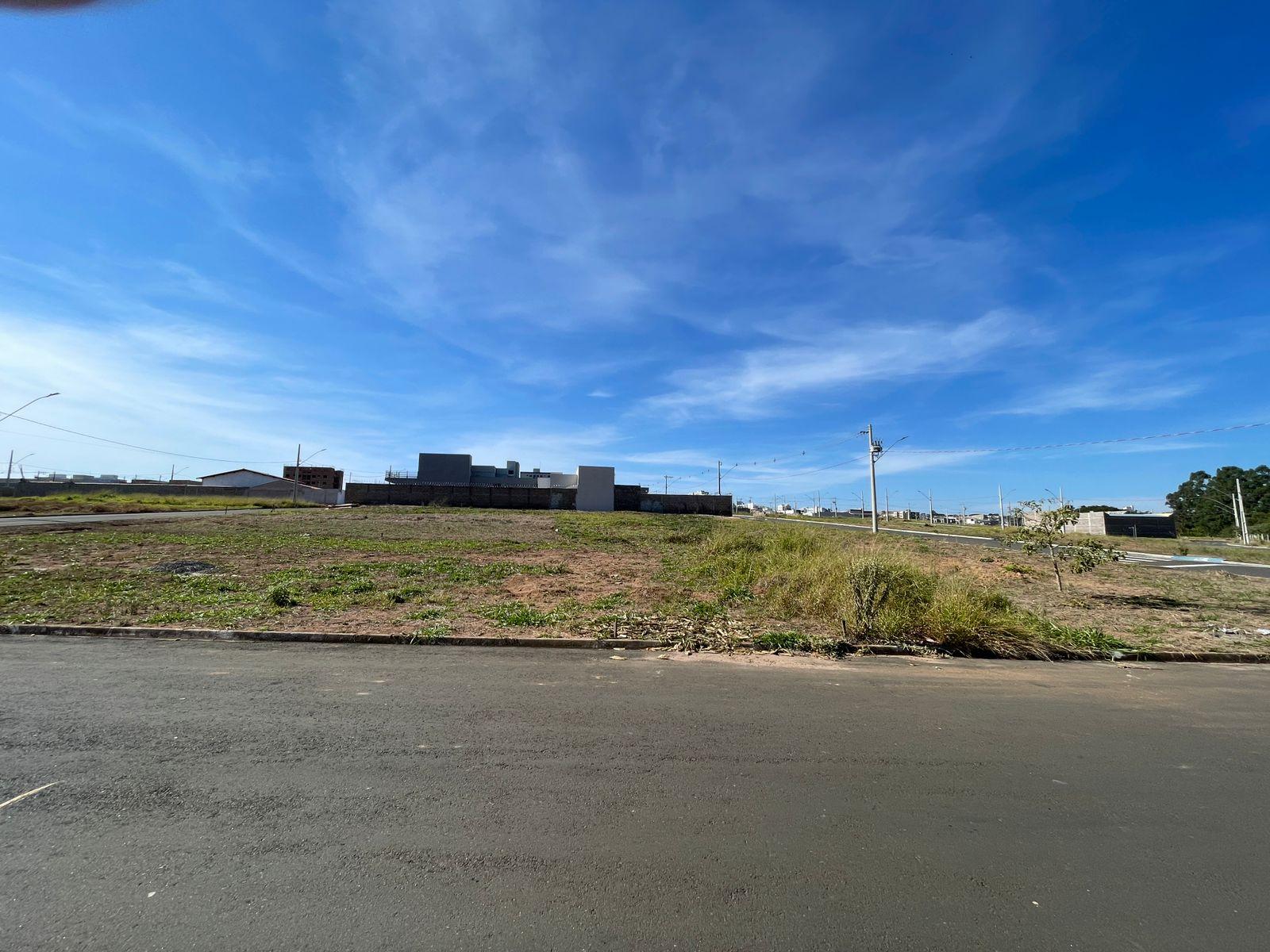 LOTES À VENDA BAIRRO JARDINS DE VERSALHES, SÃO SEBASTIÃO DO PA...