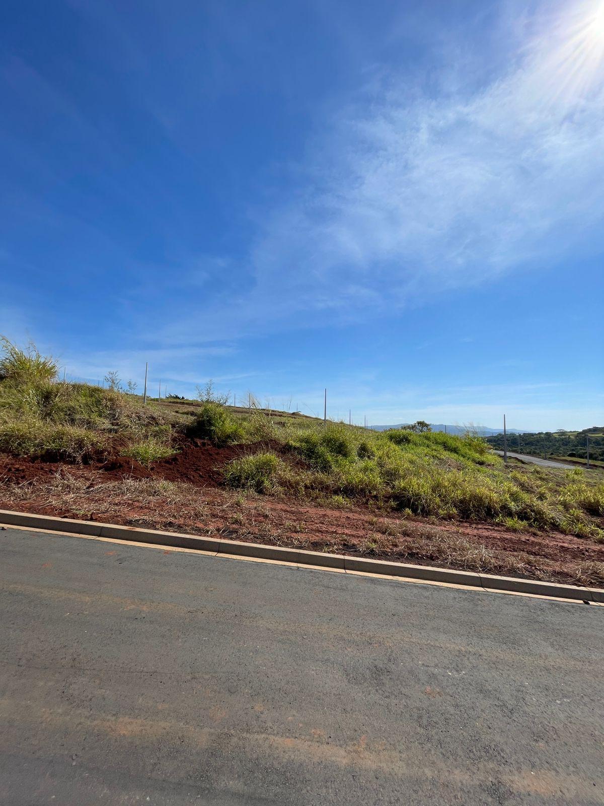 LOTE À VENDA BAIRRO VALE DO SOL, SÃO SEBASTIÃO DO PARAÍSO - MG