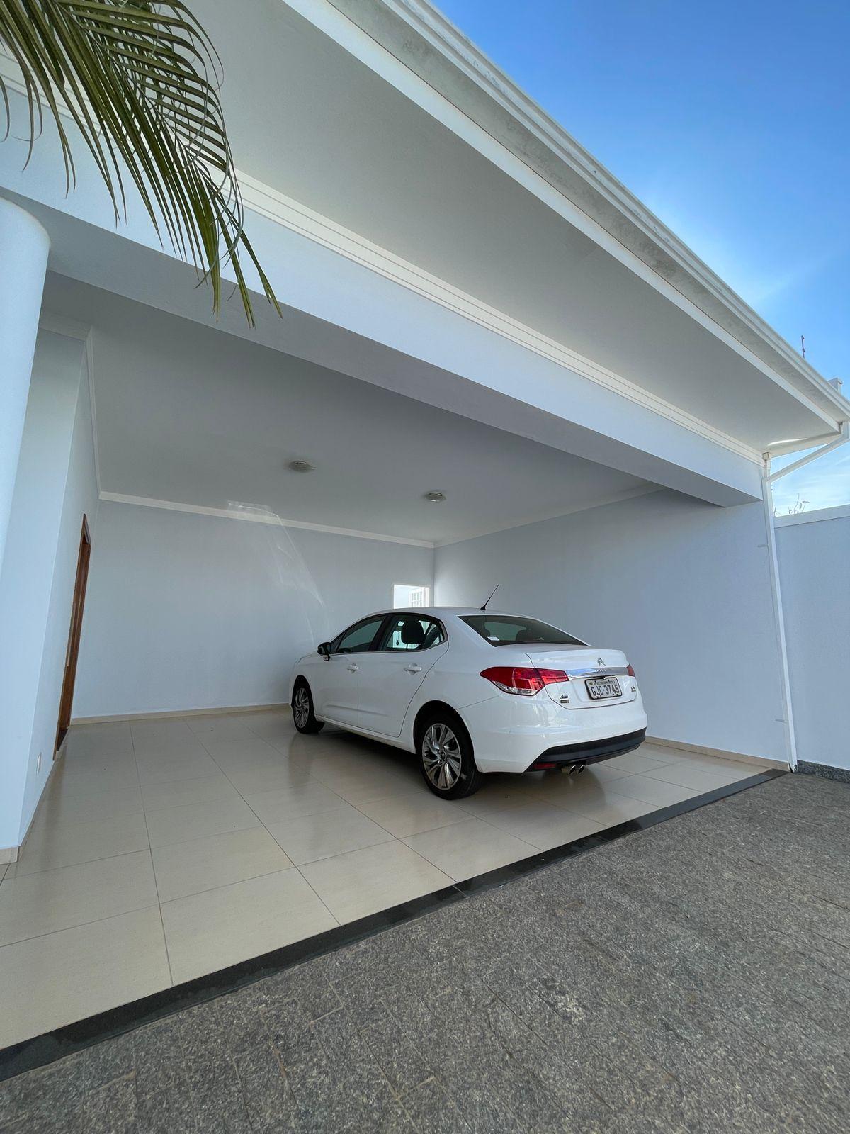 CASA À VENDA BAIRRO JARDIM DANIELA, SÃO SEBASTIÃO DO PARAÍSO - MG