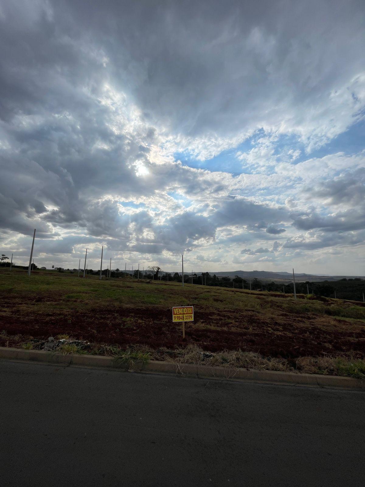 LOTE À VENDA BAIRRO VALE DO SOL, SÃO SEBASTIÃO DO PARAÍSO - MG