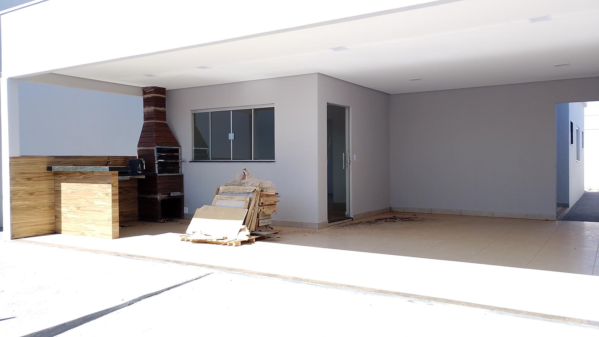 CASA À VENDA BAIRRO CALIFÓRNIA GARDEN II, SÃO SEBASTIÃO DO PAR...