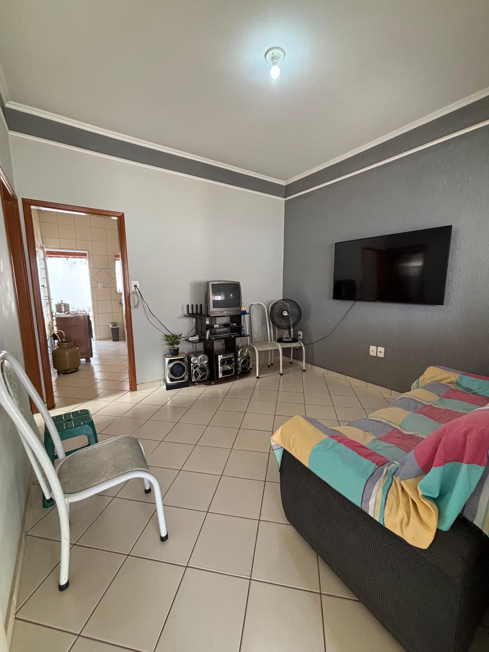 CASA À VENDA BAIRRO JARDIM VITÓRIA I, SÃO SEBASTIÃO DO PARAÍSO...