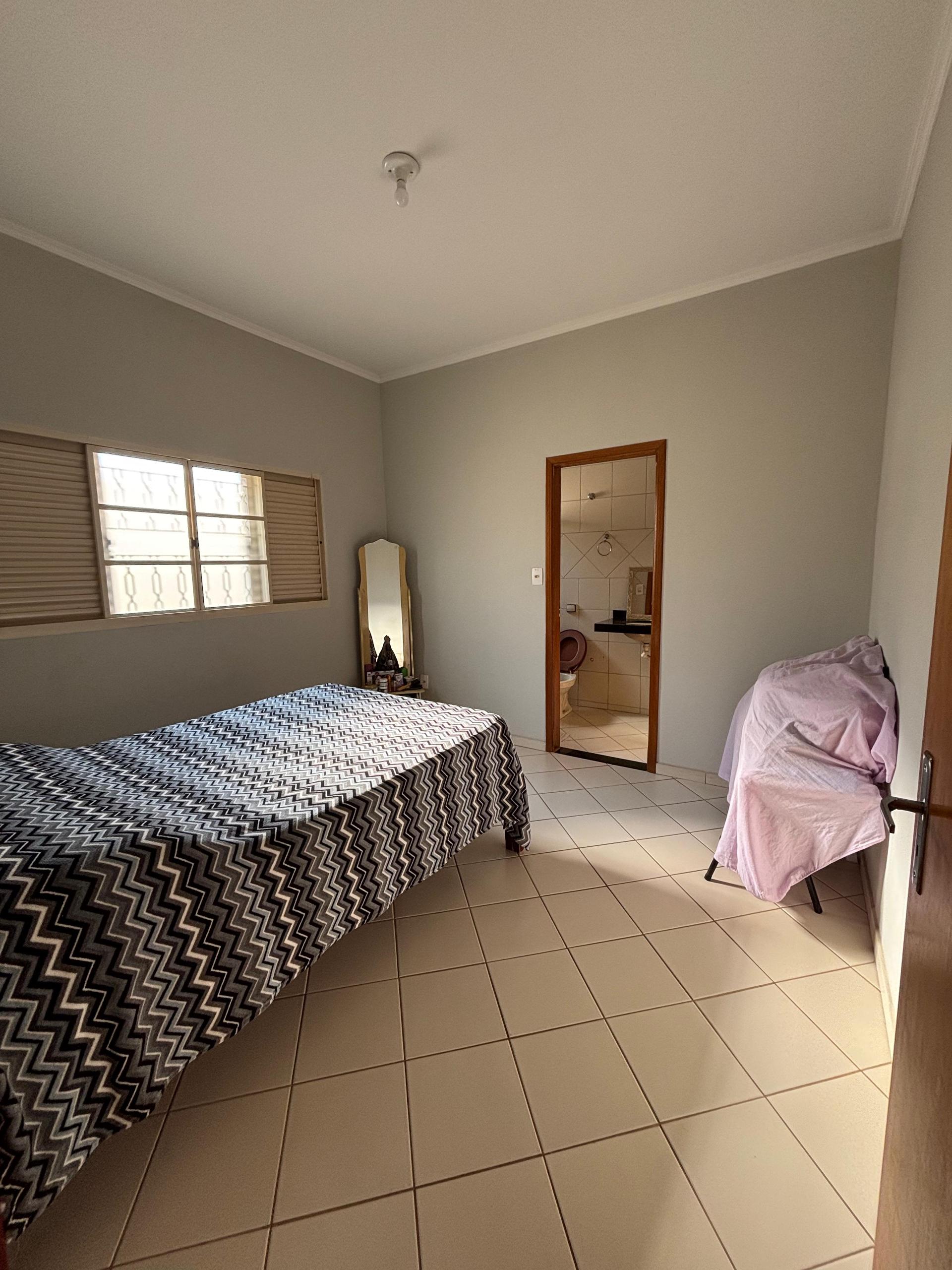 CASA À VENDA BAIRRO JARDIM VITÓRIA I, SÃO SEBASTIÃO DO PARAÍSO...