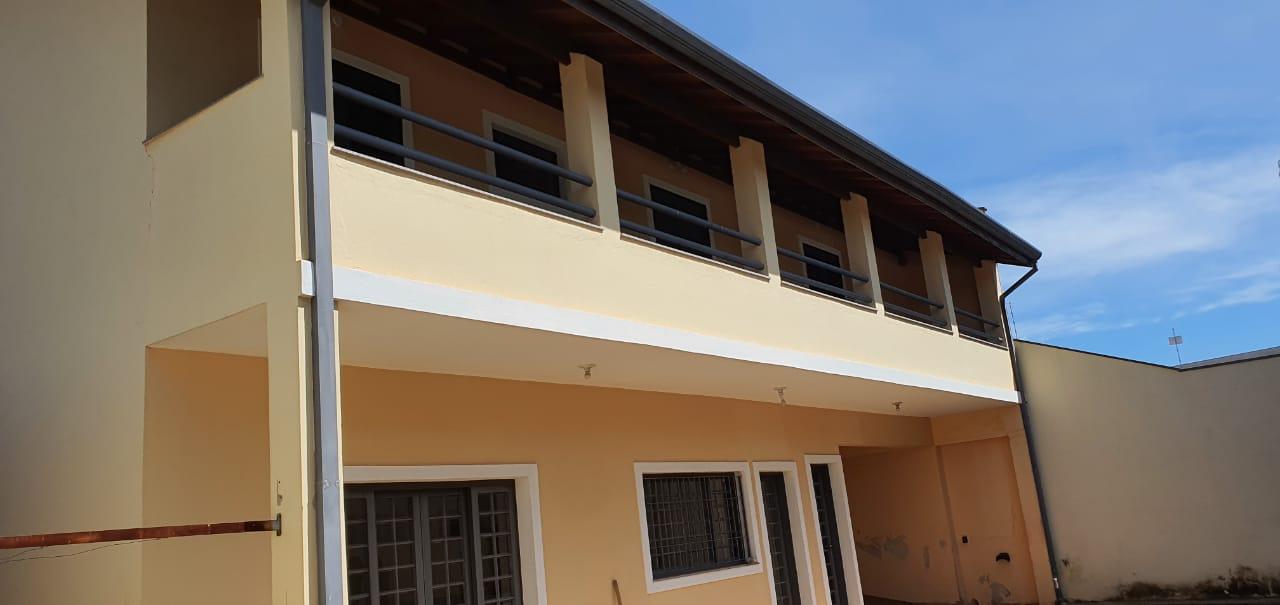 CASA À VENDA BAIRRO LAGOINHA, SÃO SEBASTIÃO DO PARAÍSO - MG