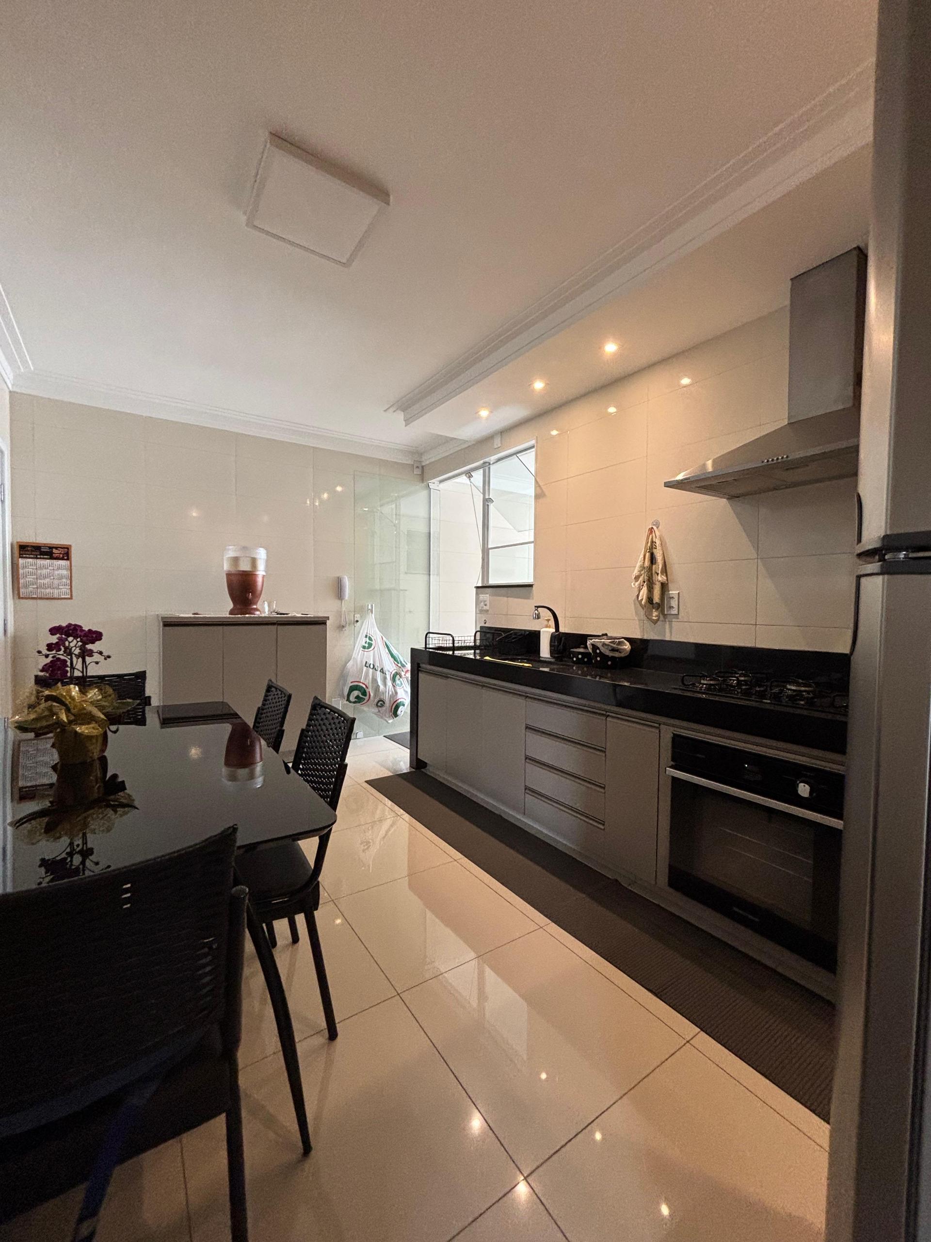 APARTAMENTO À VENDA BAIRRO JARDIM MORADA DO SOL, SÃO SEBASTIÃO...