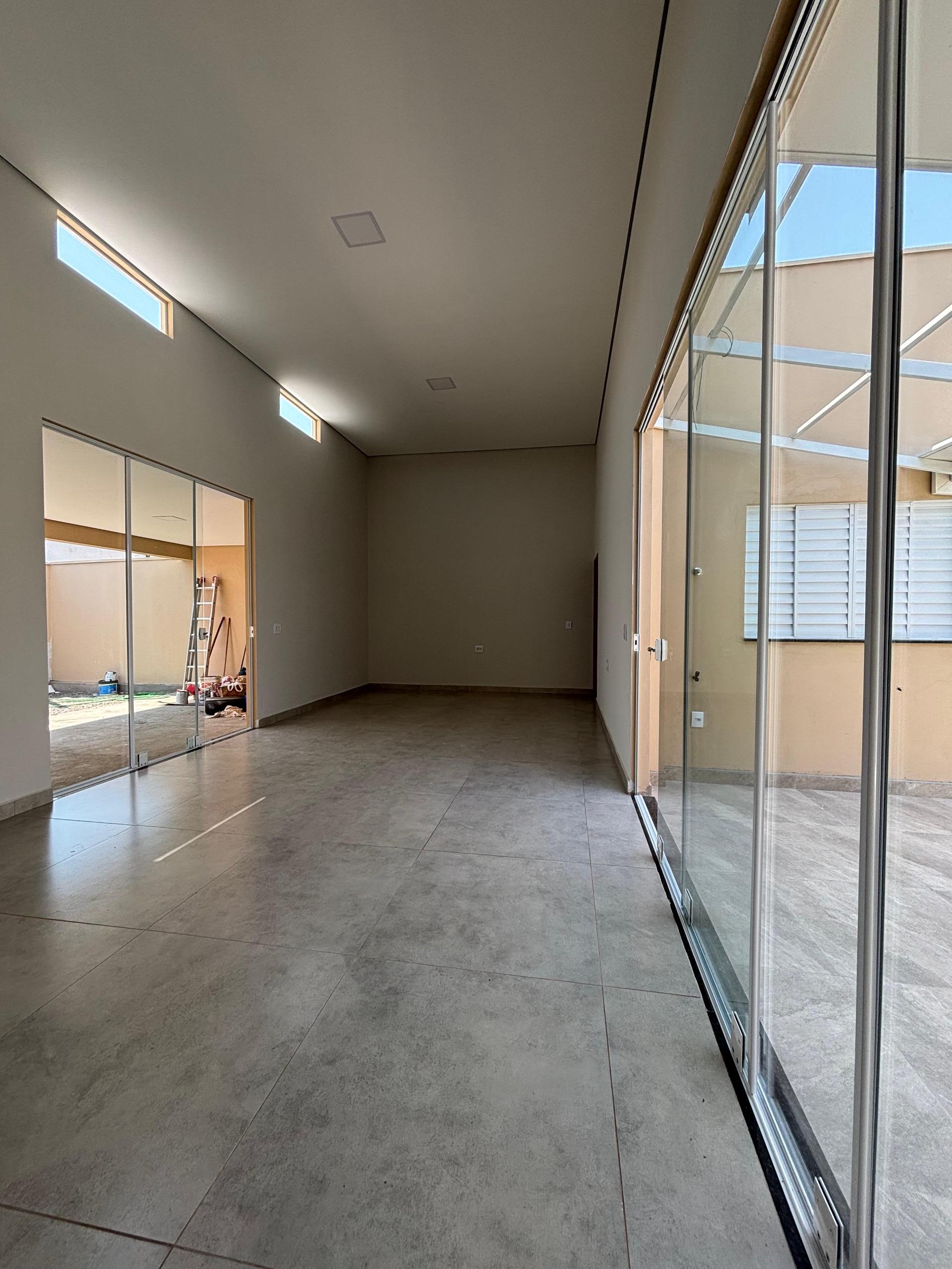 CASA À VENDA BAIRRO CALIFÓRNIA GARDEN II, SÃO SEBASTIÃO DO PAR...