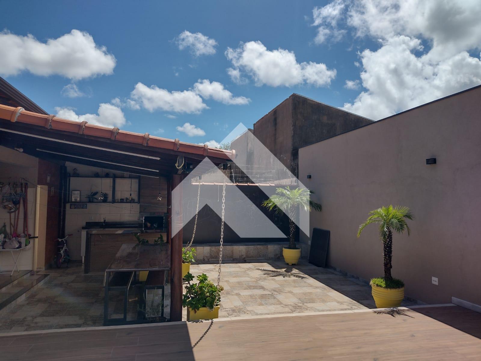 CASA À VENDA BAIRRO ROSENTINA, SÃO SEBASTIÃO DO PARAÍSO - MG