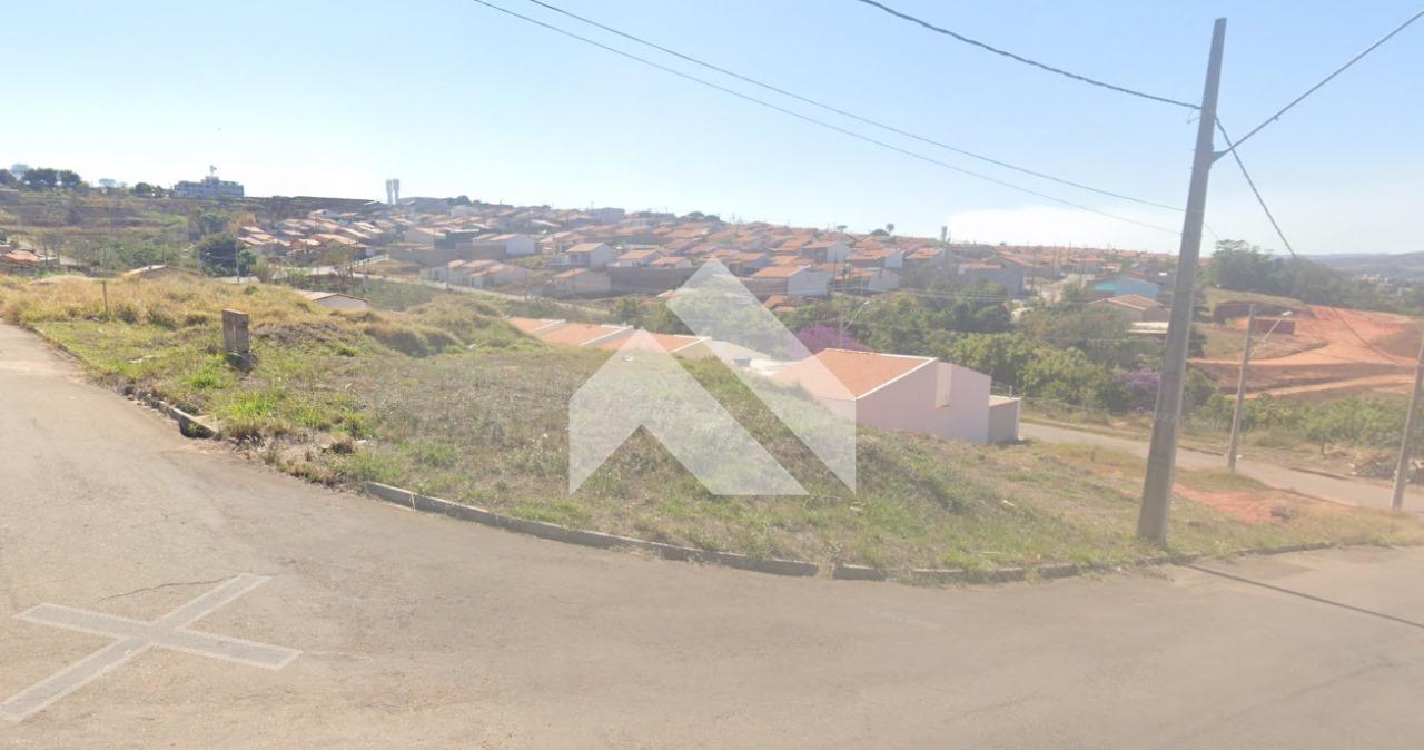 LOTE À VENDA BAIRRO BELVEDERE, SÃO SEBASTIÃO DO PARAÍSO - MG