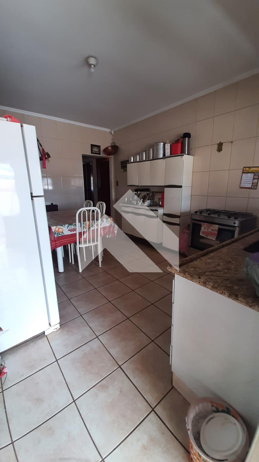 CASA À VENDA BAIRRO CIDADE NOVA, SÃO SEBASTIÃO DO PARAÍSO - MG