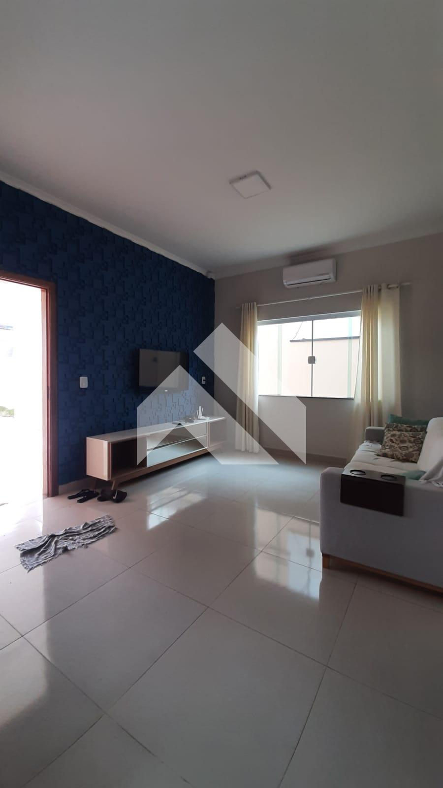 CASA À VENDA BAIRRO VILA HELENA, SÃO SEBASTIÃO DO PARAÍSO - MG