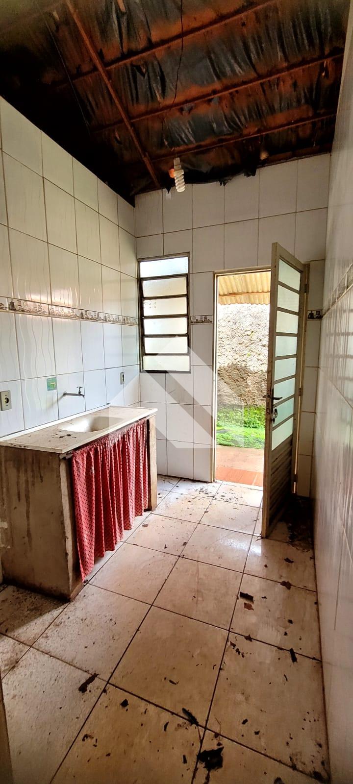 CASA À VENDA BAIRRO SANTA TEREZA, SÃO SEBASTIÃO DO PARAÍSO - MG