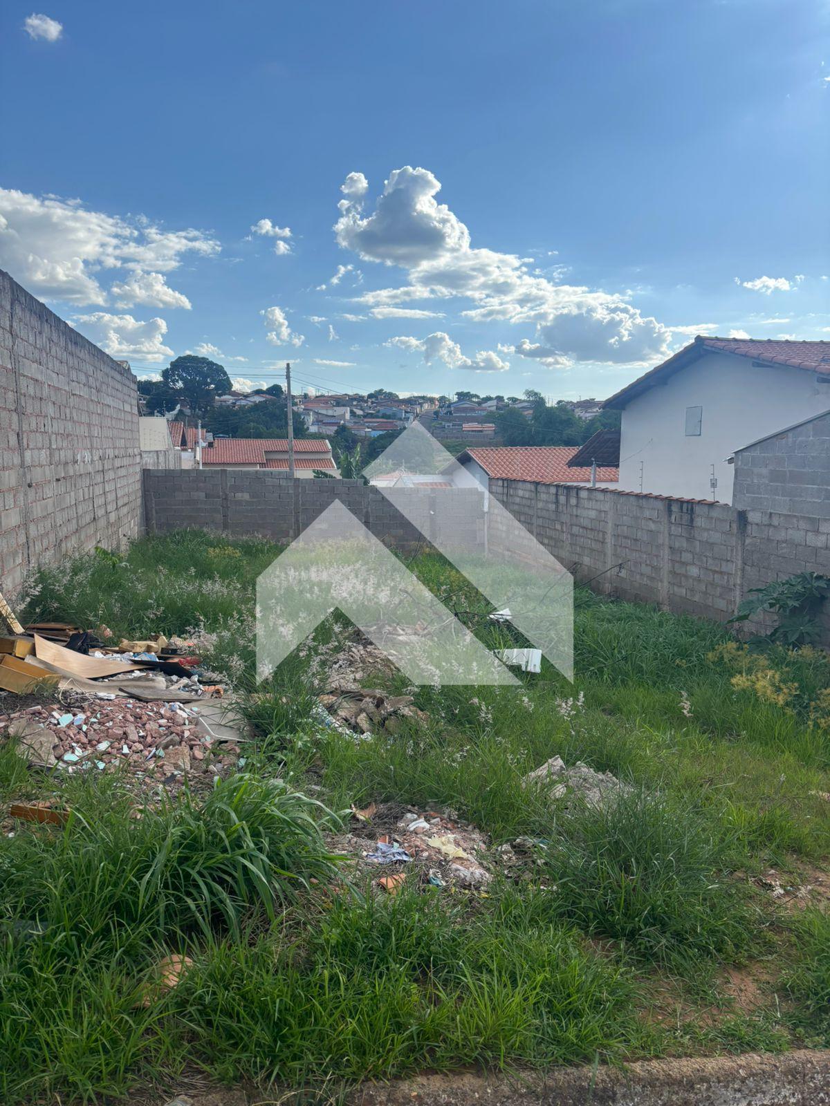 LOTE À VENDA BAIRRO JARDIM CANADÁ, SÃO SEBASTIÃO DO PARAÍSO - MG