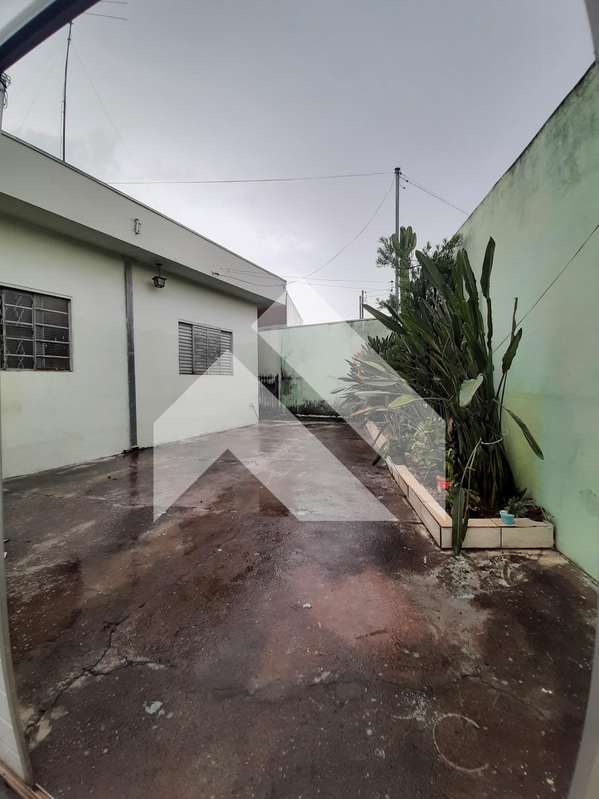 CASA À VENDA  BAIRRO JARDIM EUROPA, SÃO SEBASTIÃO DO PARAÍSO - MG