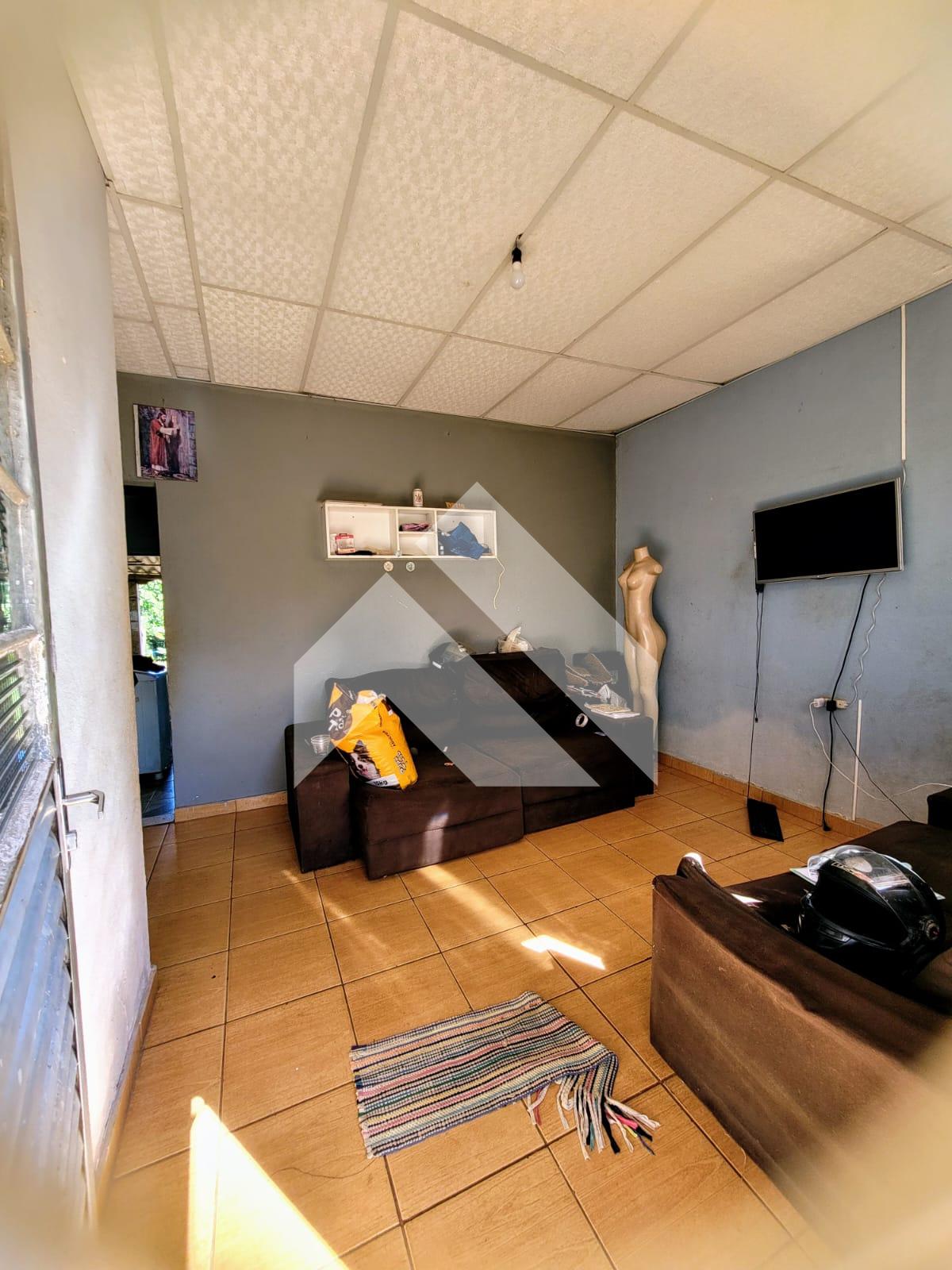 CASA À VENDA, SÃO JUDAS TADEU, SAO SEBASTIAO DO PARAISO - MG