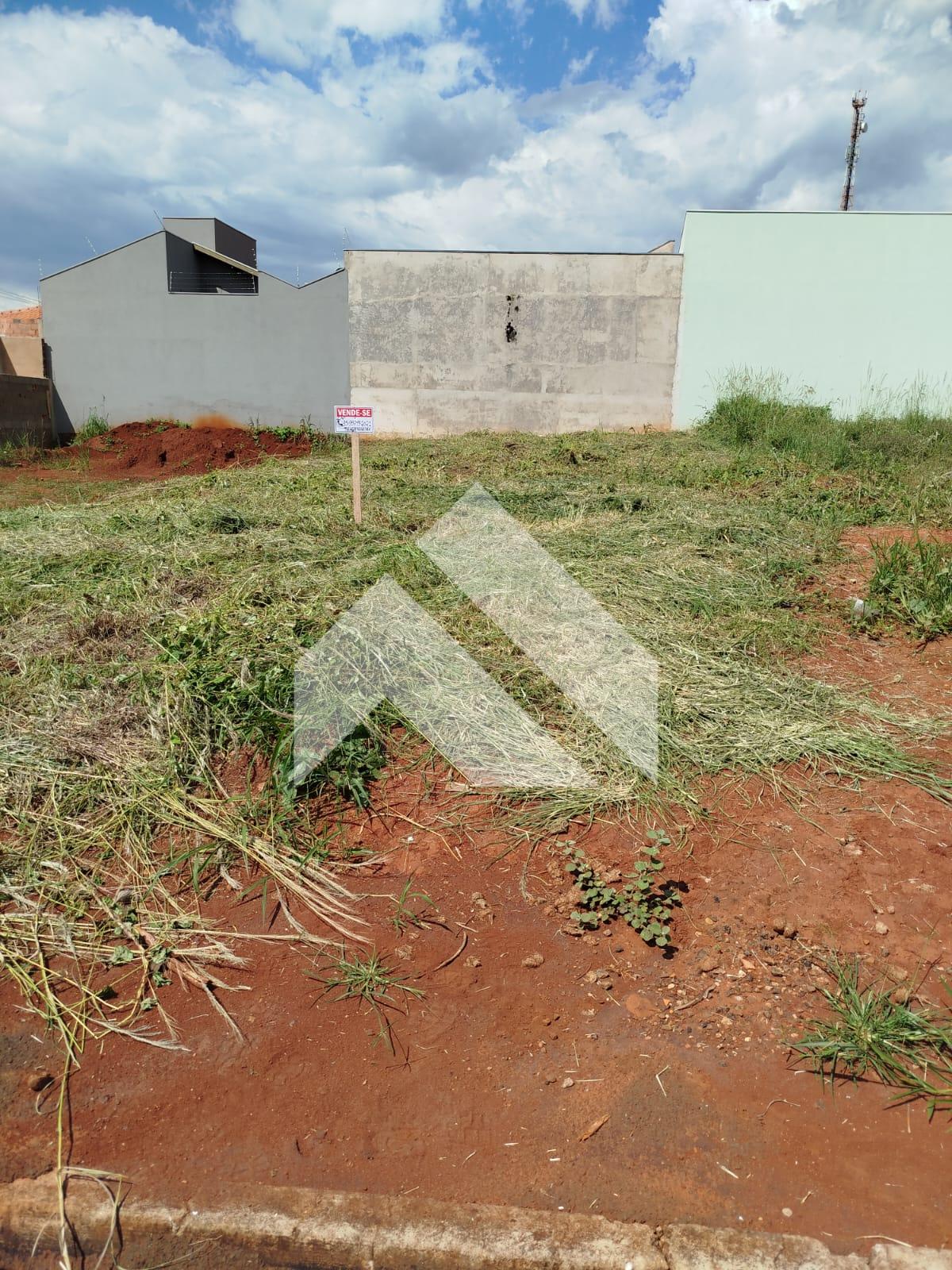LOTE À VENDA BAIRRO CENTRO, SÃO TOMÁS DE AQUINO - MG