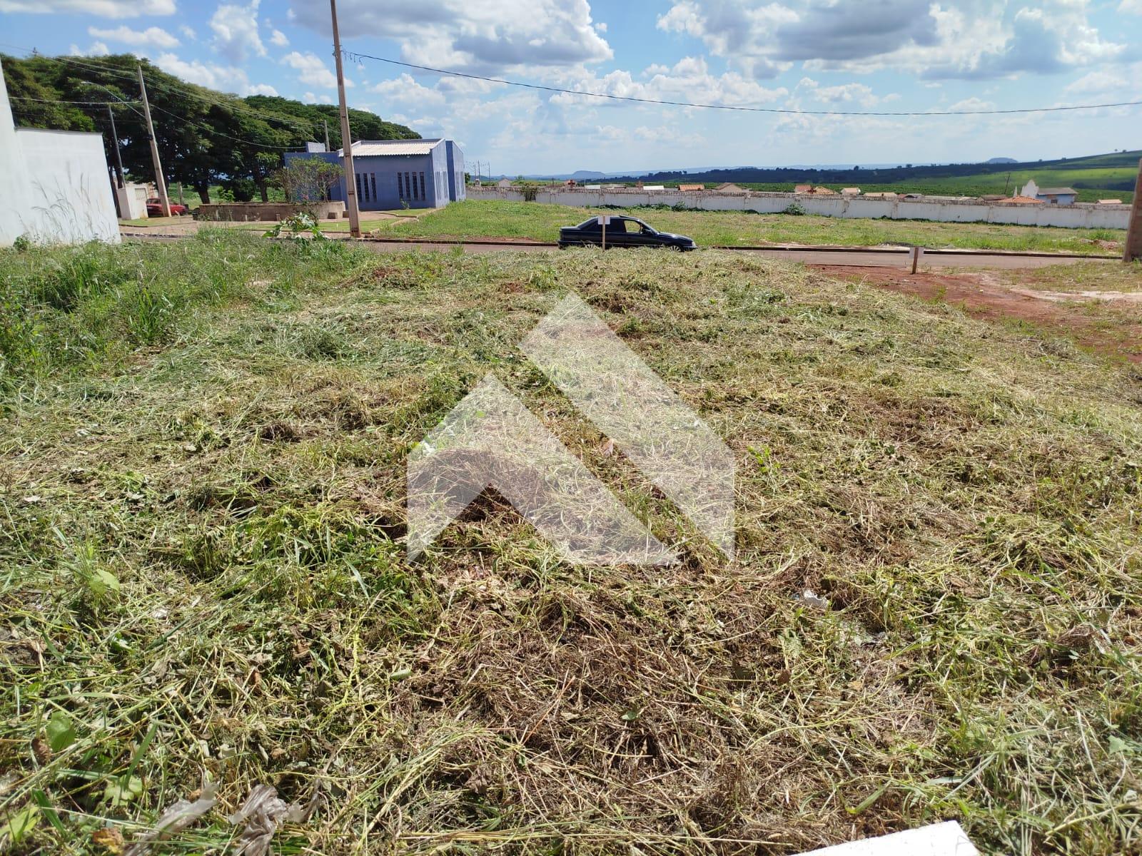 LOTE À VENDA BAIRRO CENTRO, SÃO TOMÁS DE AQUINO - MG