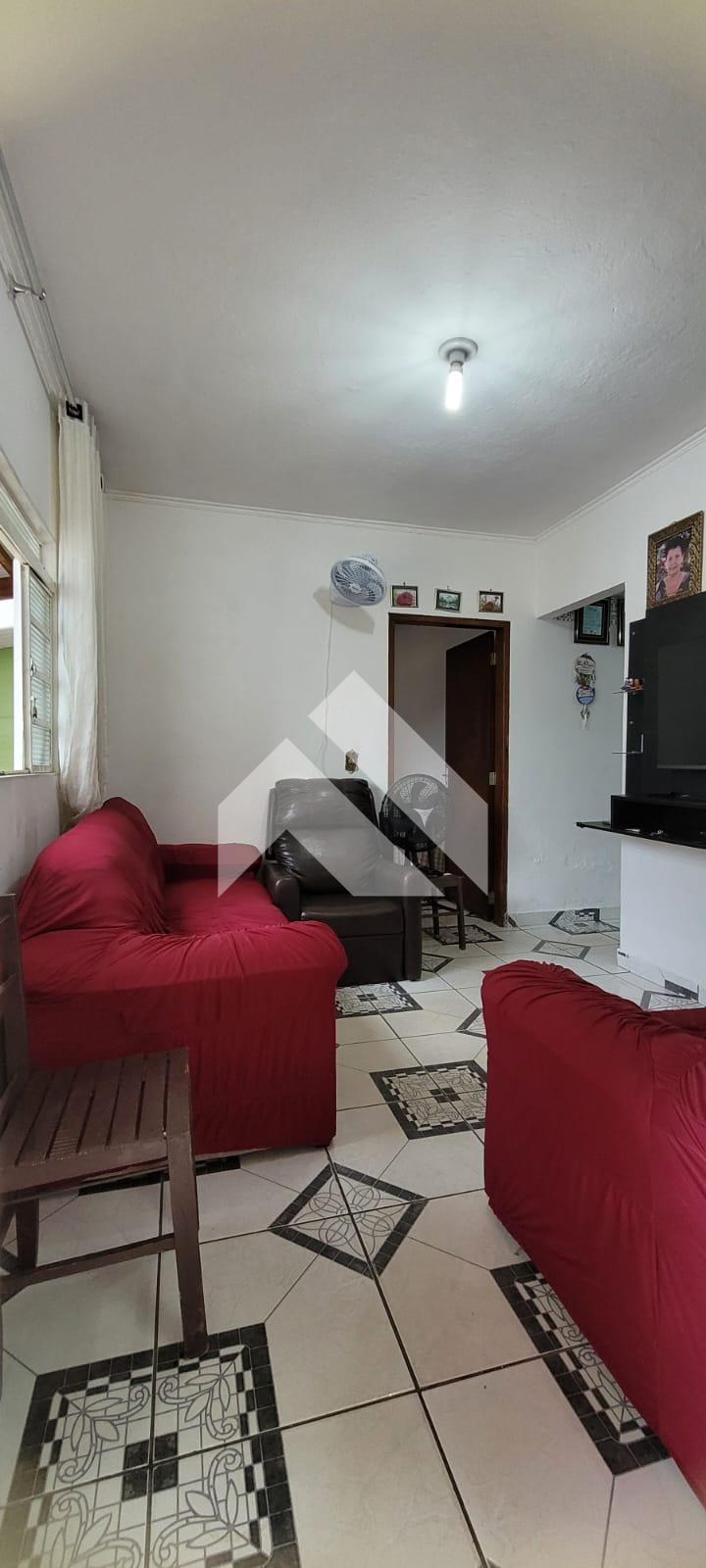 CASA À VENDA NO BAIRRO SAN GENARO, SÃO SEBASTIÃO DO PARAÍSO - MG