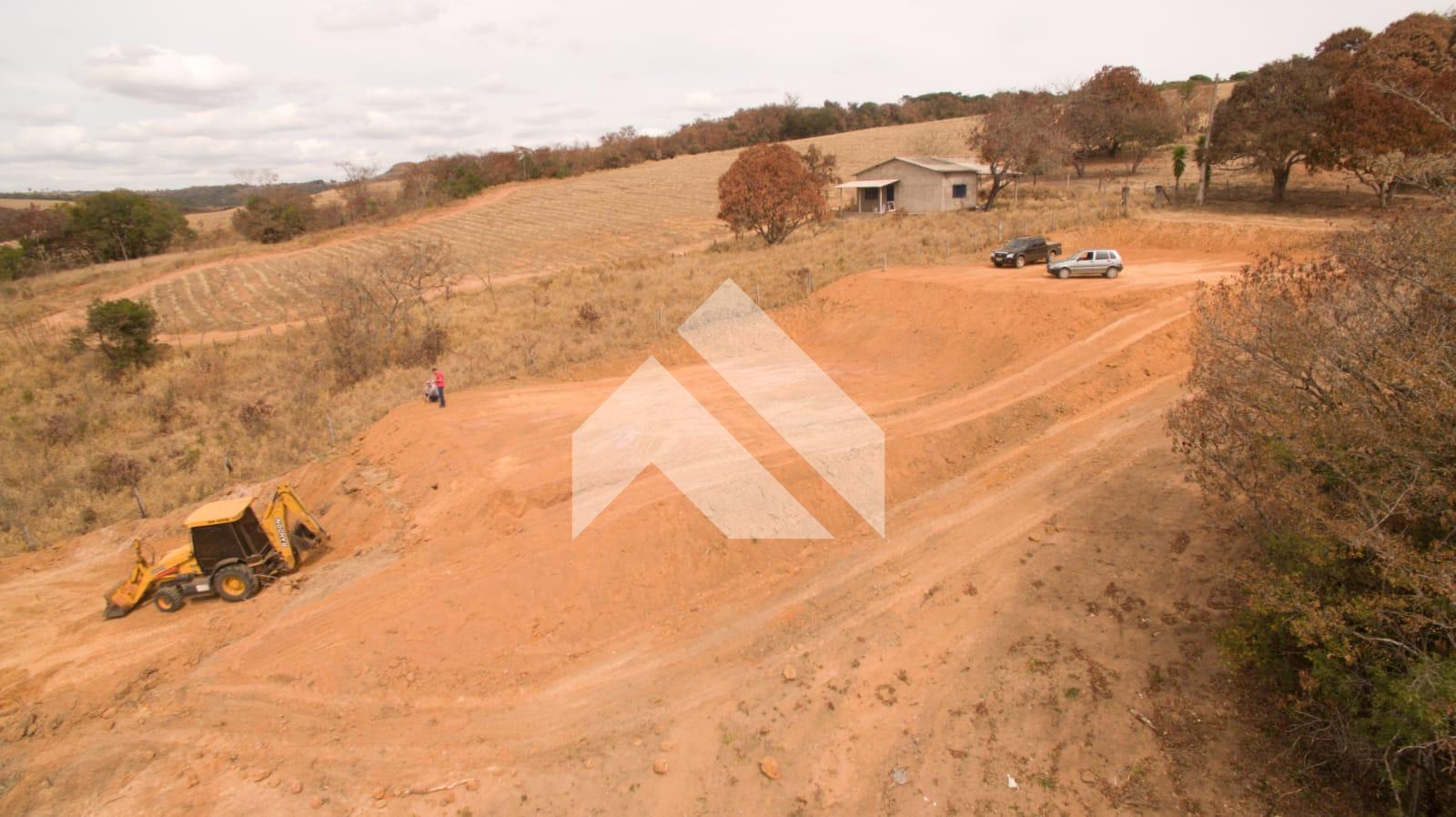 LOTE À VENDA CONDOMÍNIO CACHOEIRA, SÃO SEBASTIÃO DO PARAÍSO - MG