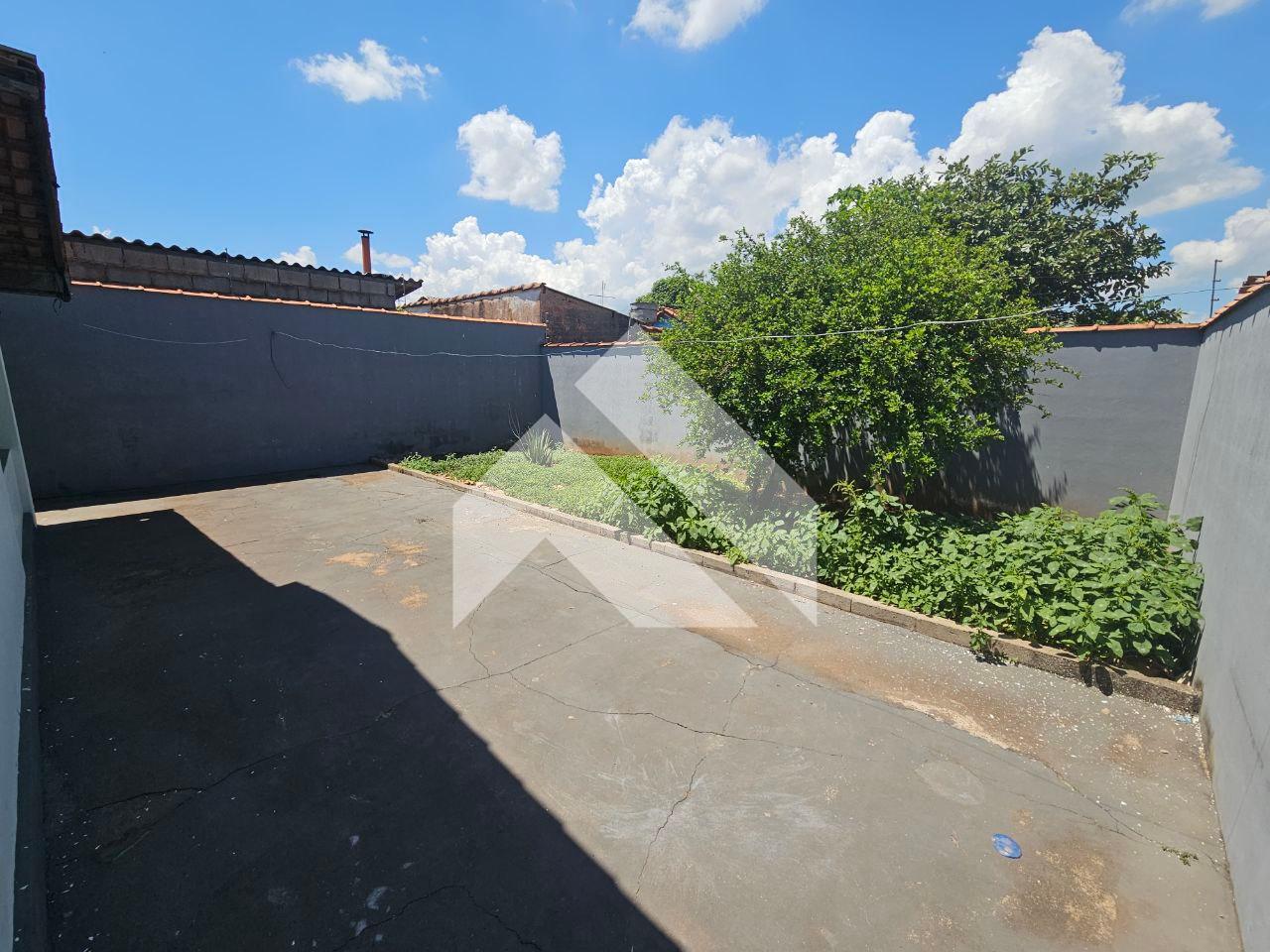 CASA À VENDA BAIRRO VERONA, SÃO SEBASTIÃO DO PARAÍSO - MG