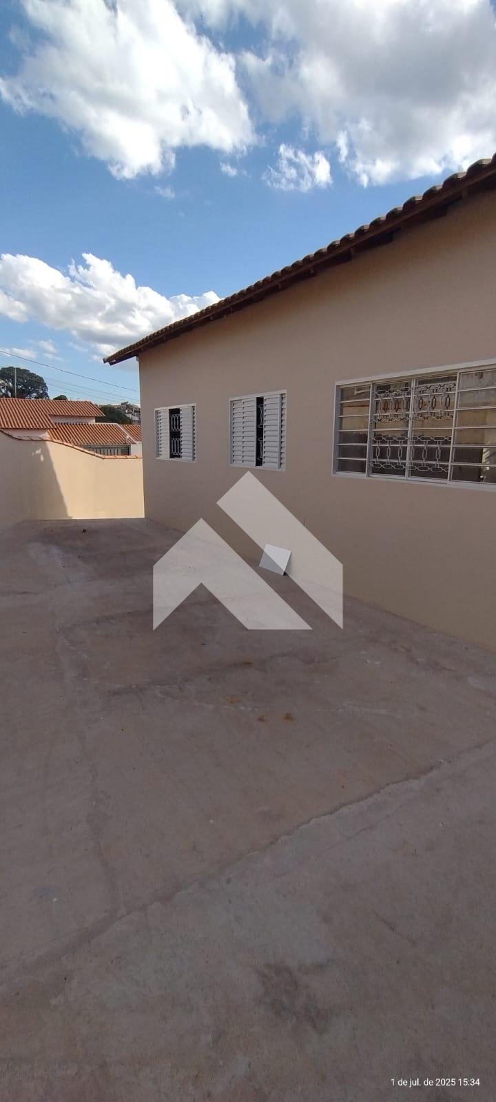 CASA À VENDA BAIRRO JARDIM CANADÁ, SÃO SEBASTIÃO DO PARAÍSO - MG