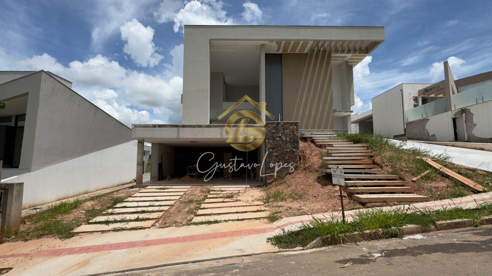 CASA EM CONSTRU??O DE 4 QUARTOS 3 SUITES NO CONDOMINIO VALLE D...