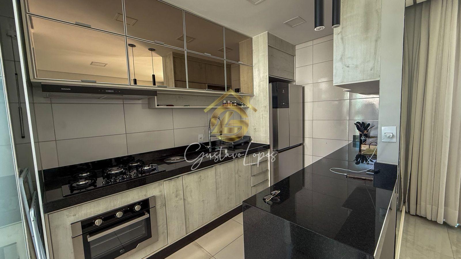 EXCELENTE CASA DE 2 QUARTOS COM 1 SUITE TODA PLANEJADA NO BAIR...