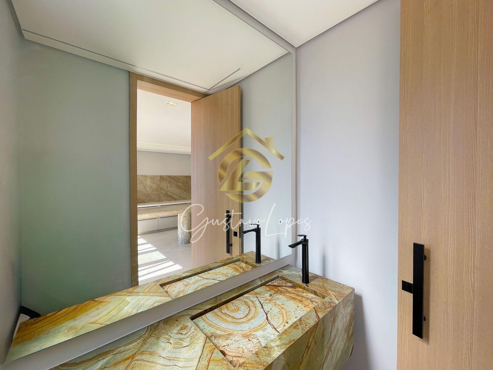 A CASA DOS SEUS SONHOS COM TOQUES DE MODERNIDADE E LUXO