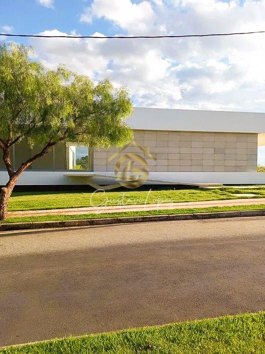 RESIDÊNCIA CONTEPORÂNEA DE ALTO PADRÃO NO CONDOMINIO VALLE DA ...