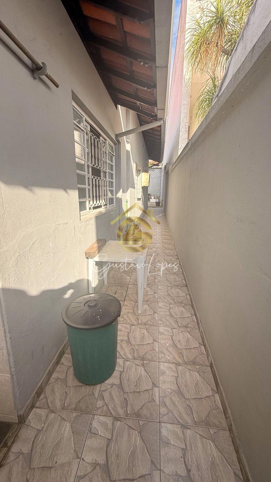 Oportunidade Incrível no Ingá Alto  Casa Ampla e Pronta para M...