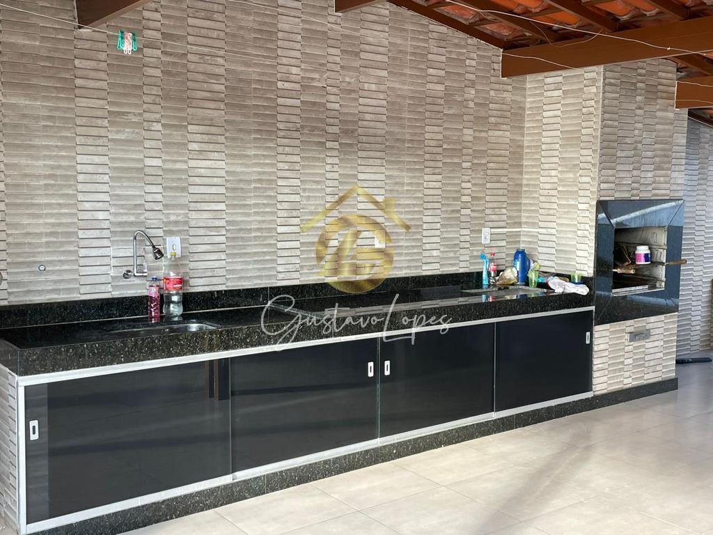 CASA AMPLA E SOFISTICADA PARA LOCAÇÃO NO BAIRRO SANTA MARIA EM...