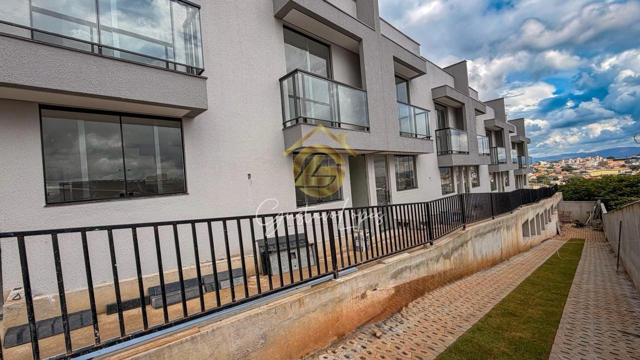 CASA DUPLEX COM 2 QUARTOS, ÁREA PRIVATIVA E 1 VAGA DE GARAGEM ...