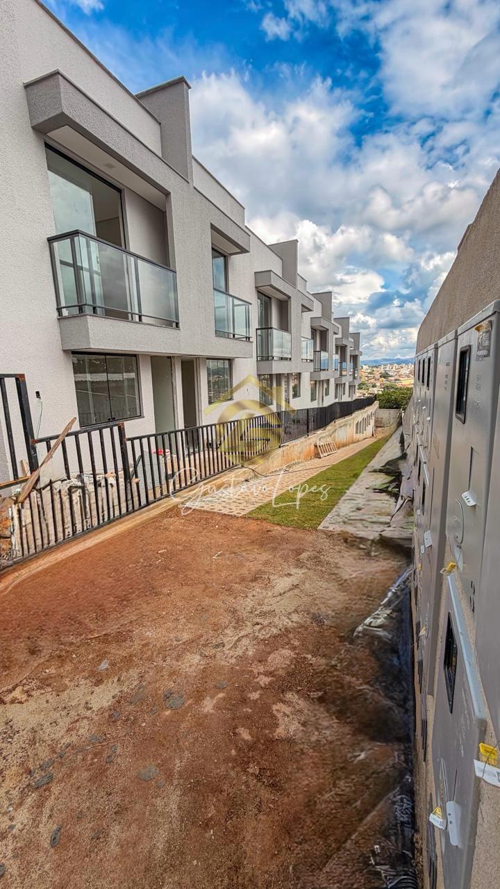 CASA DUPLEX COM 2 QUARTOS, ÁREA PRIVATIVA E 1 VAGA DE GARAGEM ...