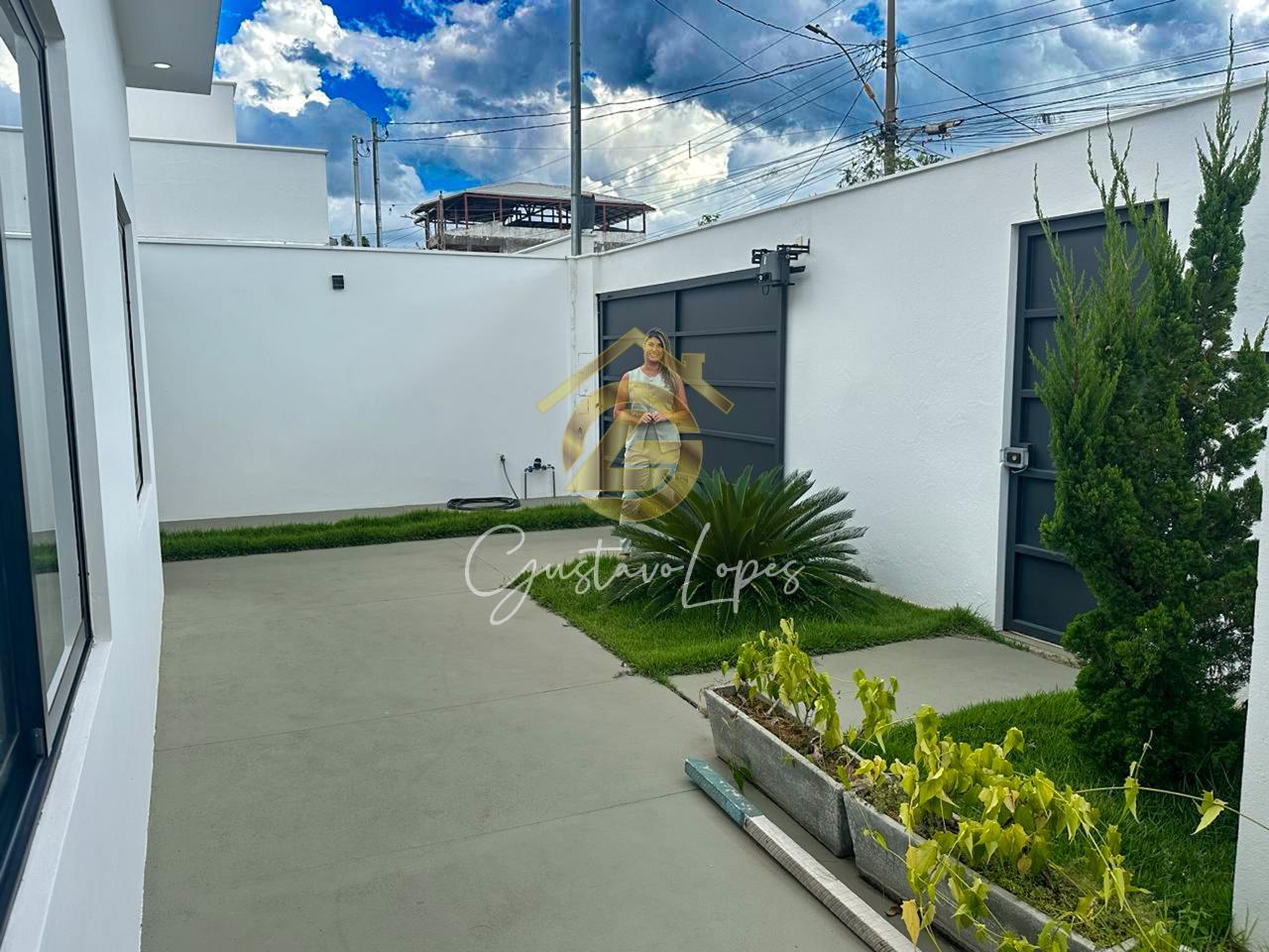 EXCELENTE CASA COM TOTAL CONFORTO, ESPAÇO E LOCALIZAÇÃO PRIVIL...
