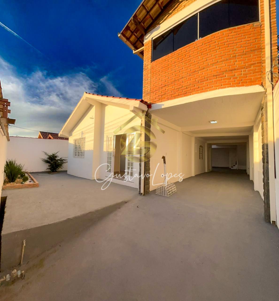 UMA CASA COMPLETA, AMPLA E DIFERENCIADA OPORTUNIDADE RARA NO M...