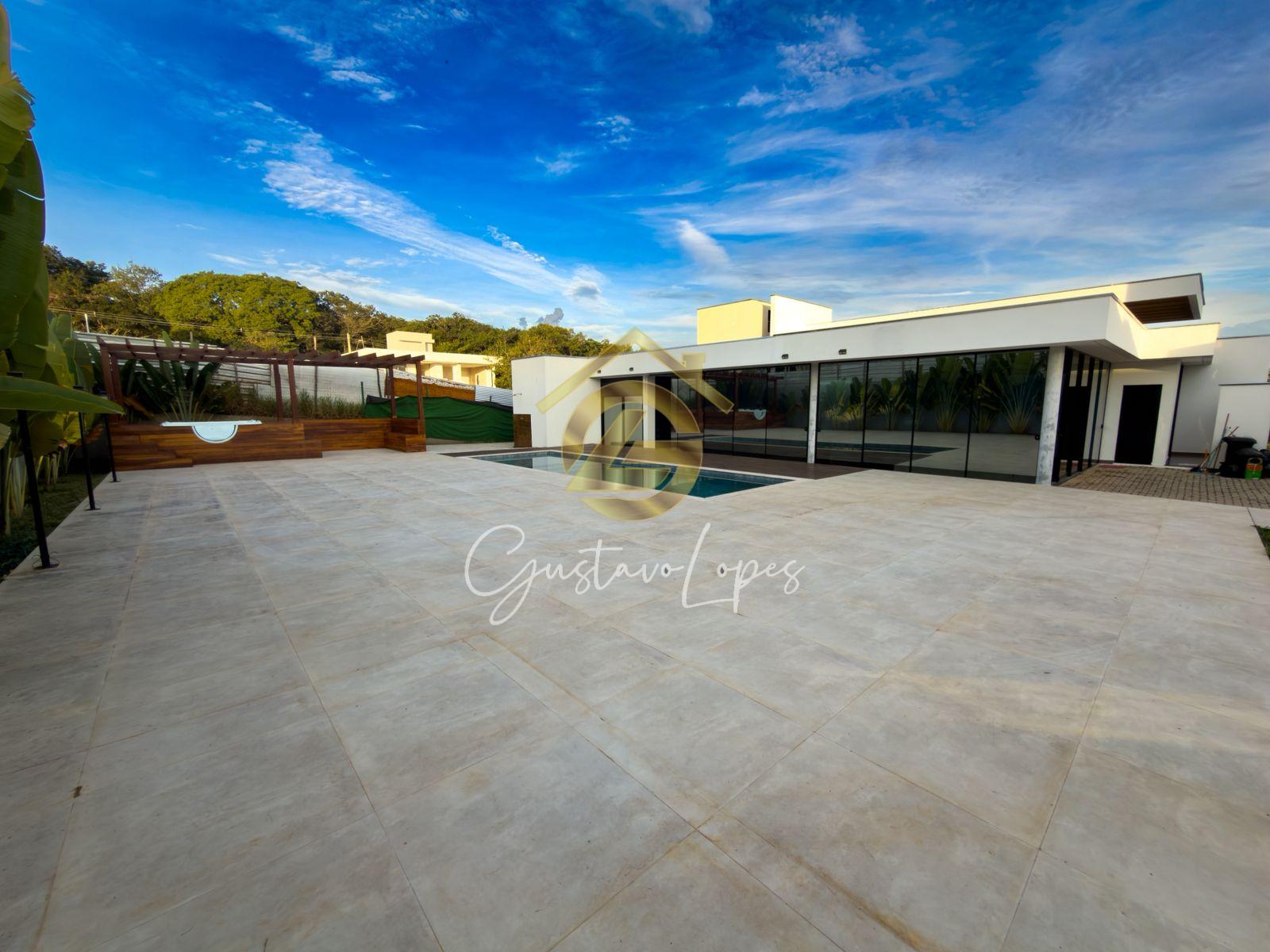 CASA TRREA IMPONENTE COM LAZER COMPLETO NO GRANROYALLE BETIM