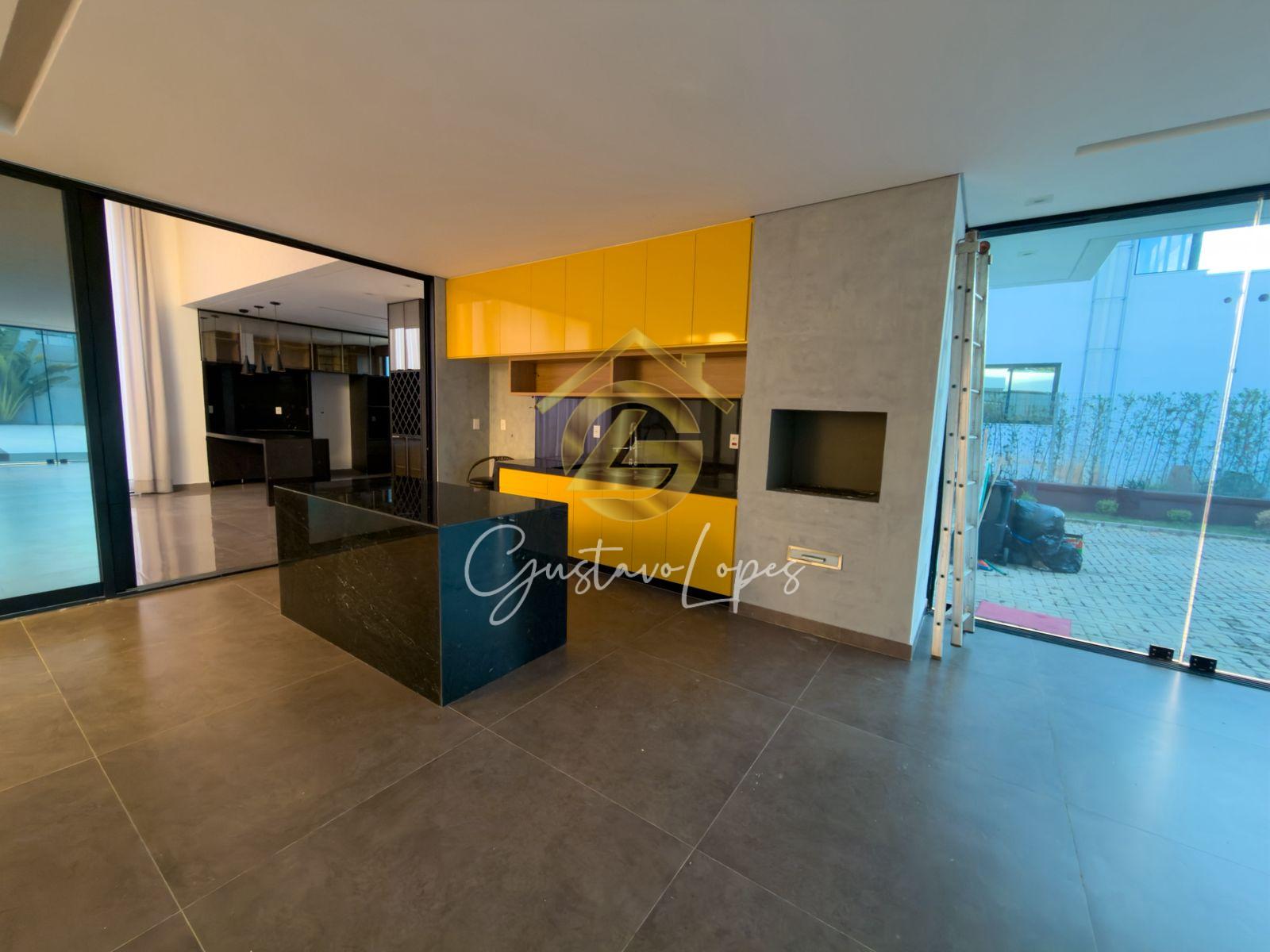CASA TRREA IMPONENTE COM LAZER COMPLETO NO GRANROYALLE BETIM
