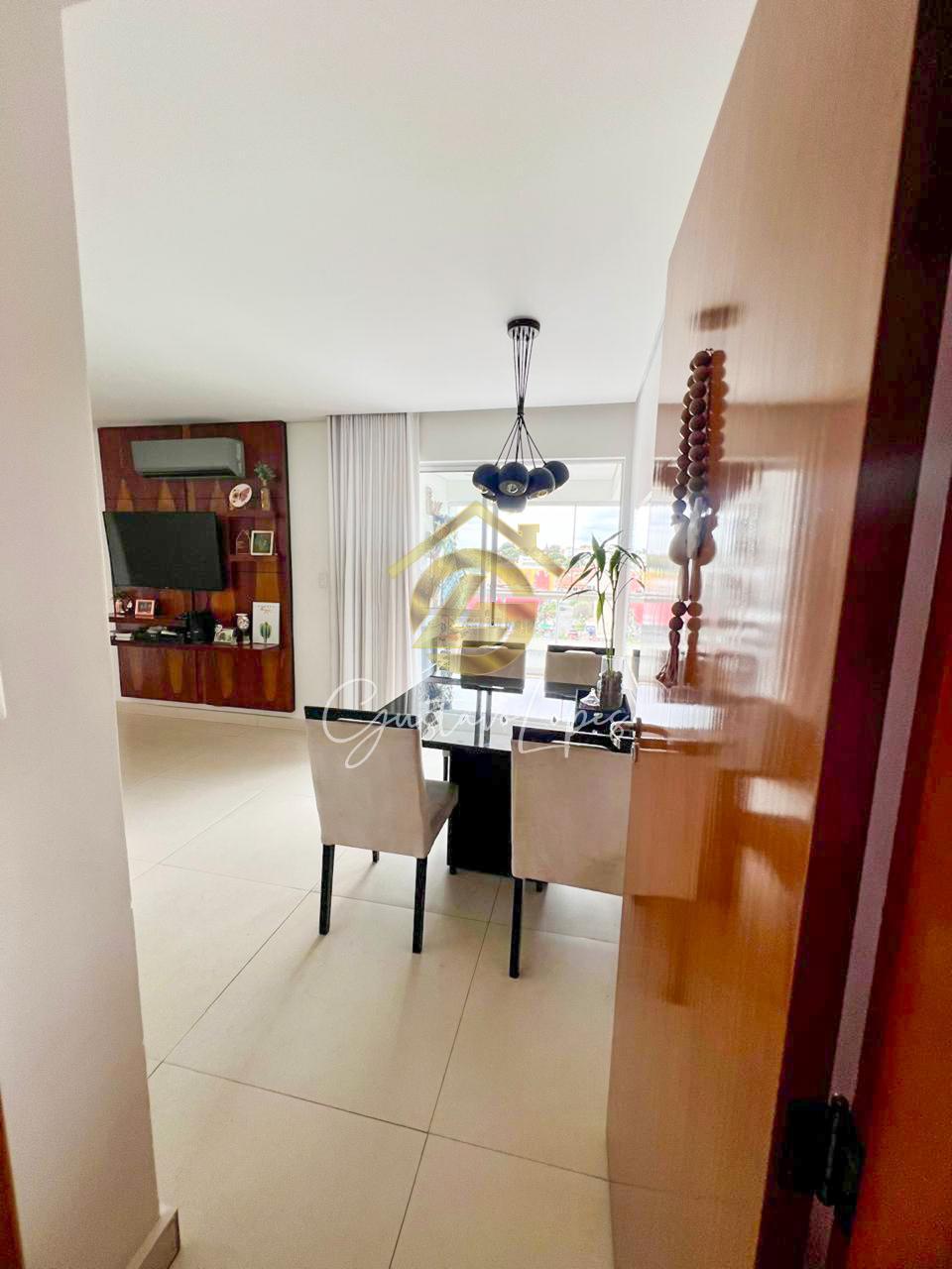 SOFISTICAÇÃO, VISTA E CONFORTO EM UM ESPETACULAR APARTAMENTO N...