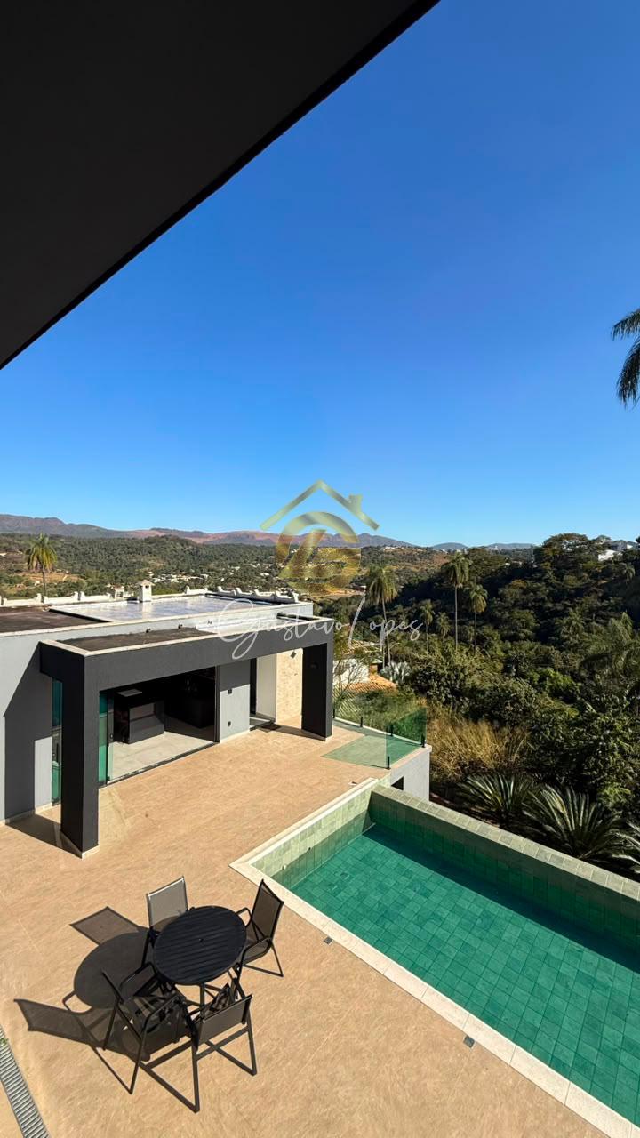 CASA DE ALTO PADRO COM 3 SUTES, PISCINA E VISTA PERMANENTE NO CONDOMNIO QUINTAS DA JANGADA