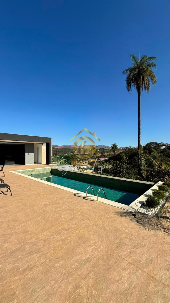 CASA DE ALTO PADRO COM 3 SUTES, PISCINA E VISTA PERMANENTE NO CONDOMNIO QUINTAS DA JANGADA