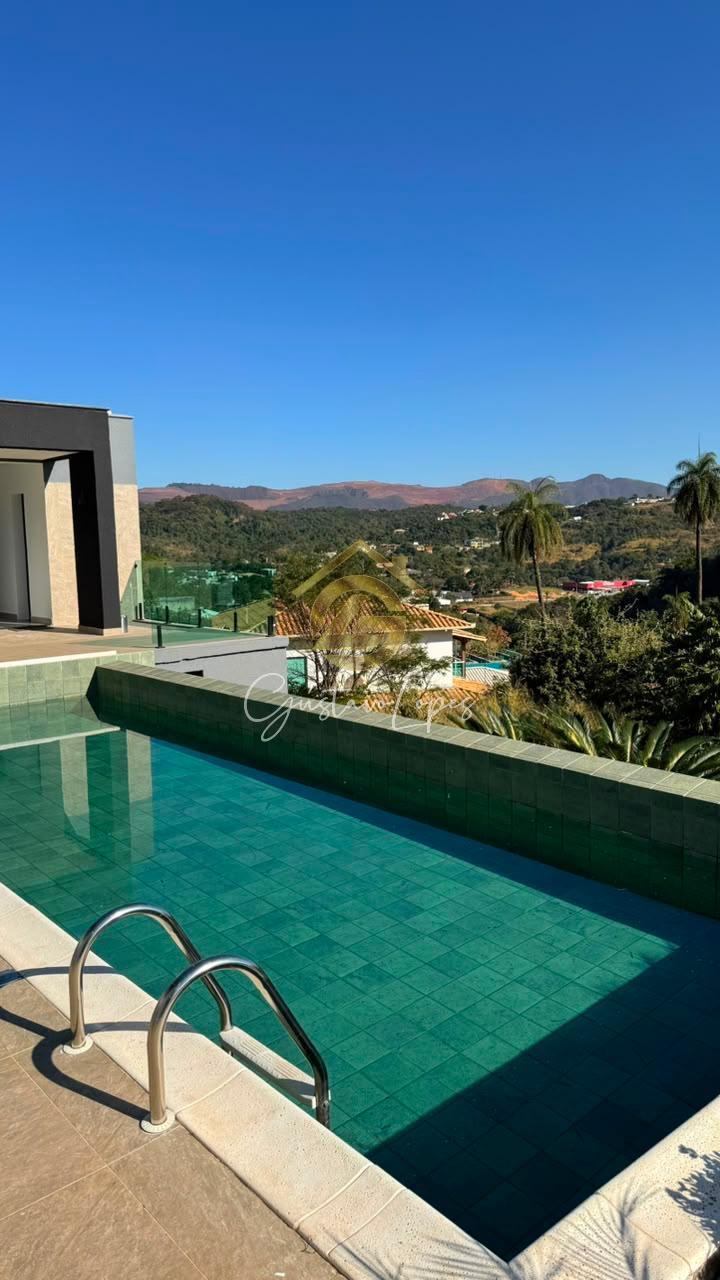 CASA DE ALTO PADRO COM 3 SUTES, PISCINA E VISTA PERMANENTE NO CONDOMNIO QUINTAS DA JANGADA