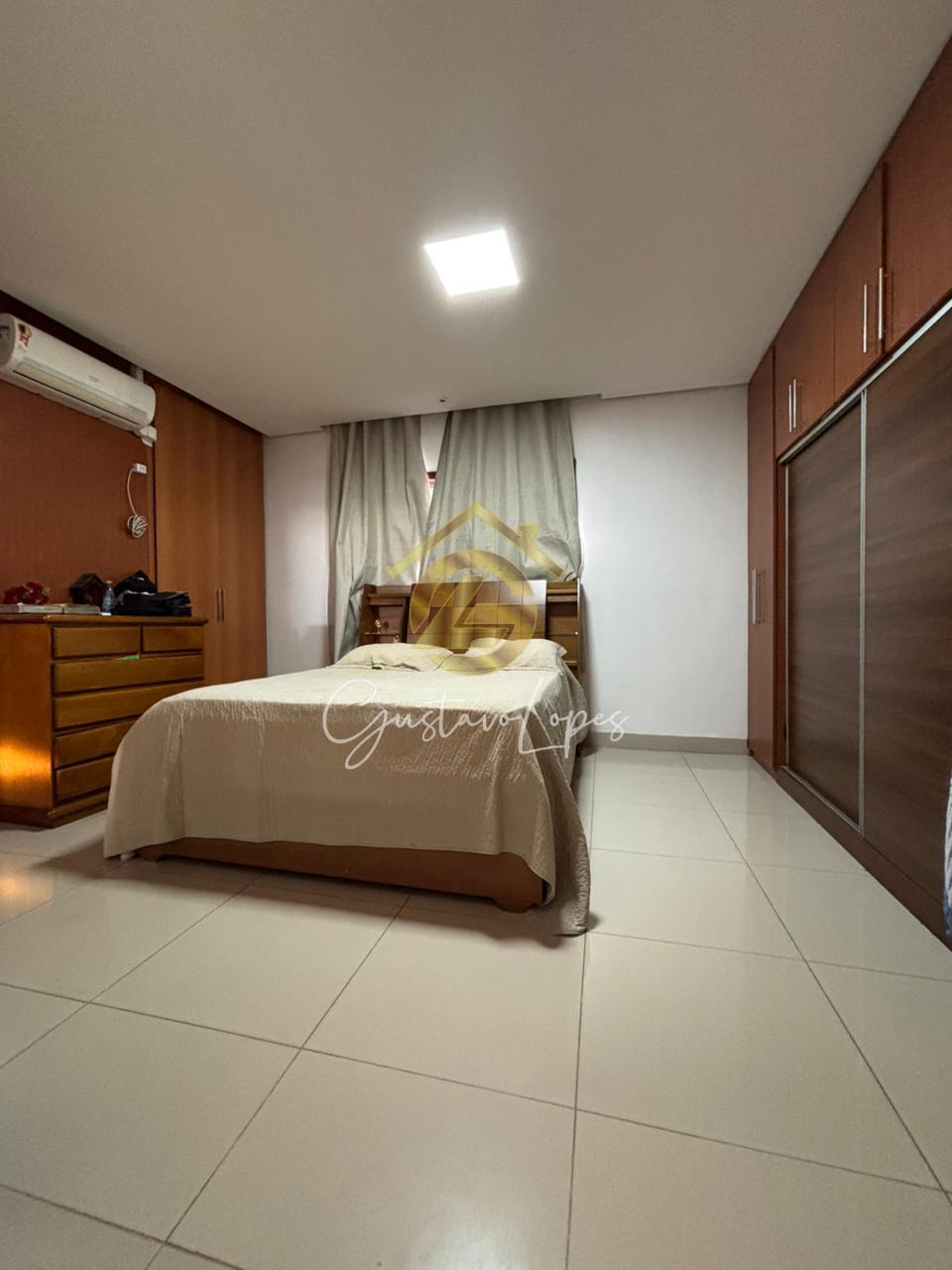 CASA DE ALTO PADRO COM 3 SUTES, PISCINA, SAUNA E ENERGIA FOTOVOLTAICA NO BAIRRO ESPRITO SANTO