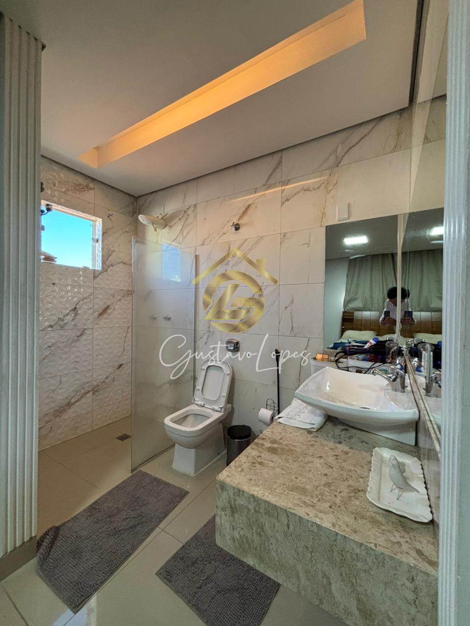 CASA DE ALTO PADRO COM 3 SUTES, PISCINA, SAUNA E ENERGIA FOTOVOLTAICA NO BAIRRO ESPRITO SANTO