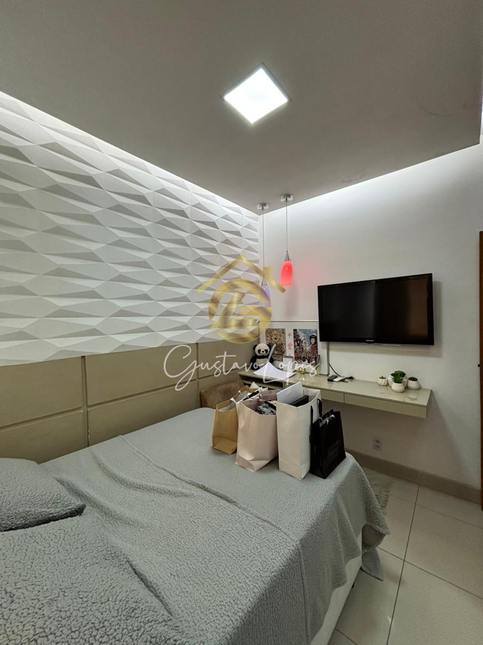CASA DE ALTO PADRO COM 3 SUTES, PISCINA, SAUNA E ENERGIA FOTOVOLTAICA NO BAIRRO ESPRITO SANTO