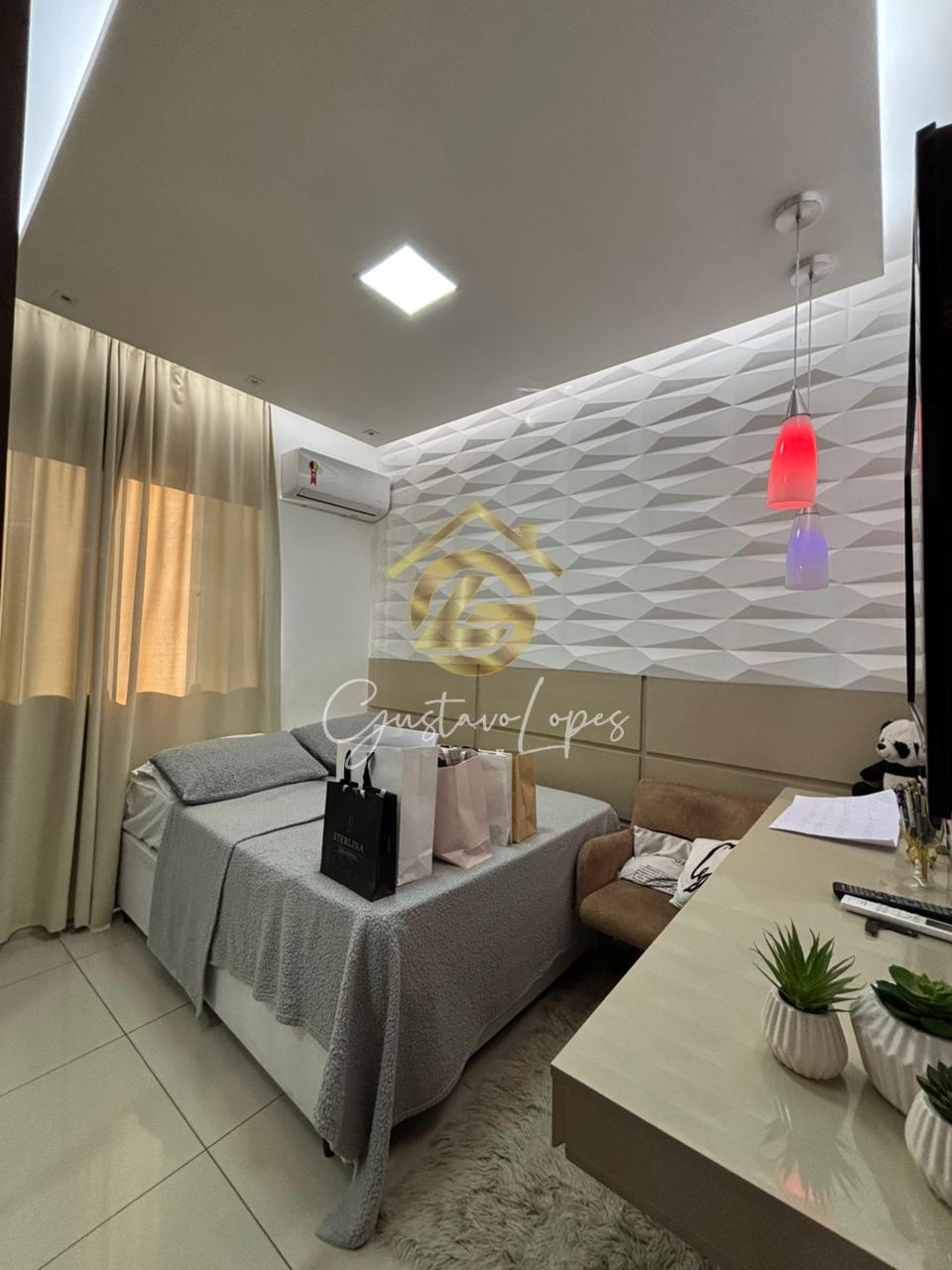 CASA DE ALTO PADRO COM 3 SUTES, PISCINA, SAUNA E ENERGIA FOTOVOLTAICA NO BAIRRO ESPRITO SANTO