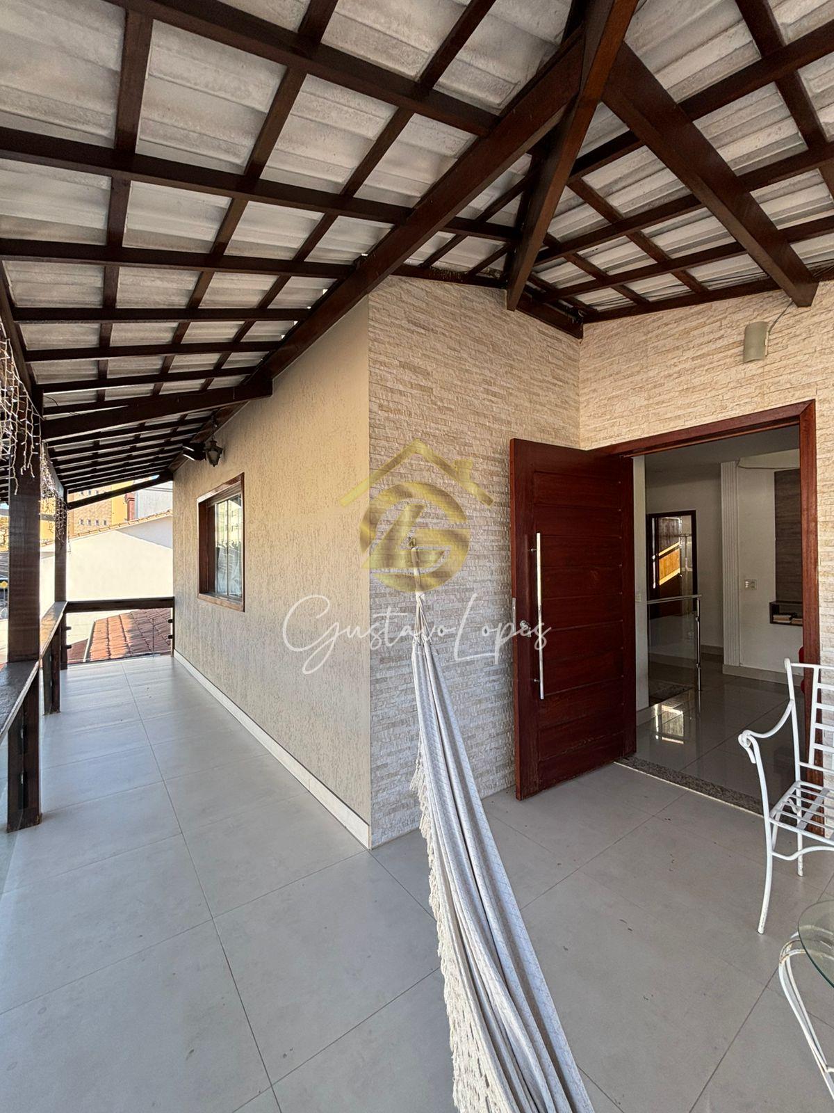 CASA DE ALTO PADRO COM 3 SUTES, PISCINA, SAUNA E ENERGIA FOTOVOLTAICA NO BAIRRO ESPRITO SANTO