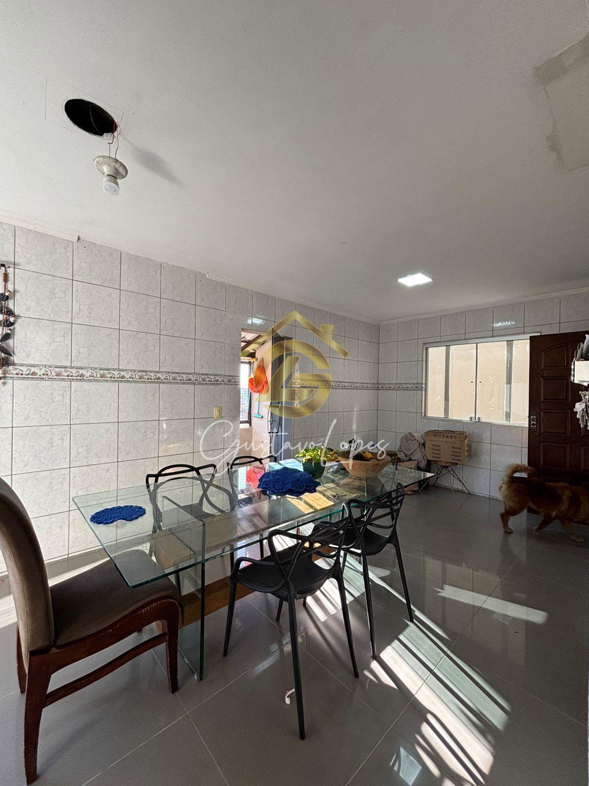 CASA DE ALTO PADRO COM 3 SUTES, PISCINA, SAUNA E ENERGIA FOTOVOLTAICA NO BAIRRO ESPRITO SANTO