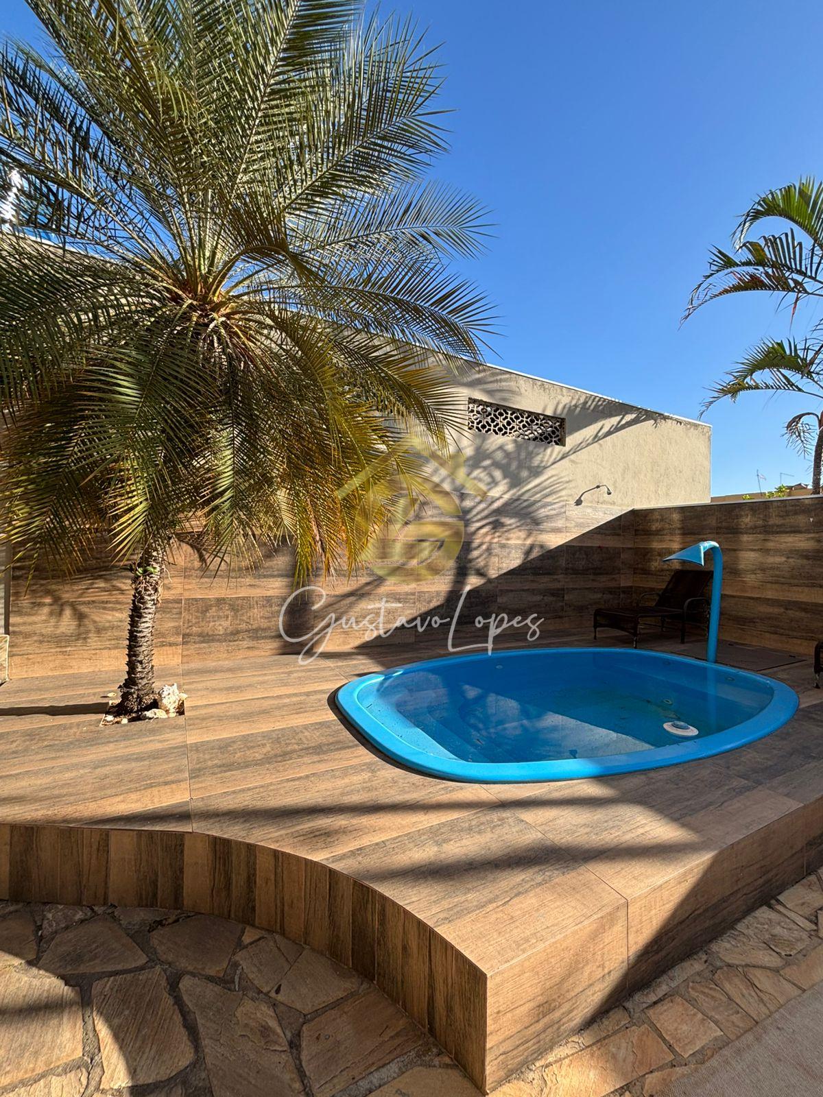 CASA DE ALTO PADRO COM 3 SUTES, PISCINA, SAUNA E ENERGIA FOTOVOLTAICA NO BAIRRO ESPRITO SANTO