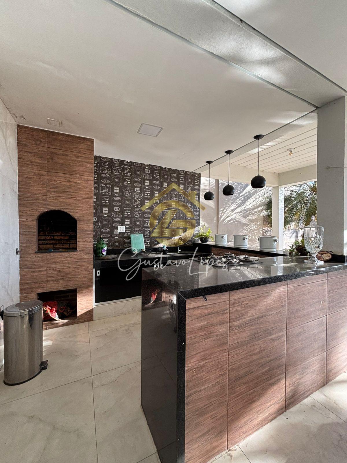 CASA DE ALTO PADRO COM 3 SUTES, PISCINA, SAUNA E ENERGIA FOTOVOLTAICA NO BAIRRO ESPRITO SANTO