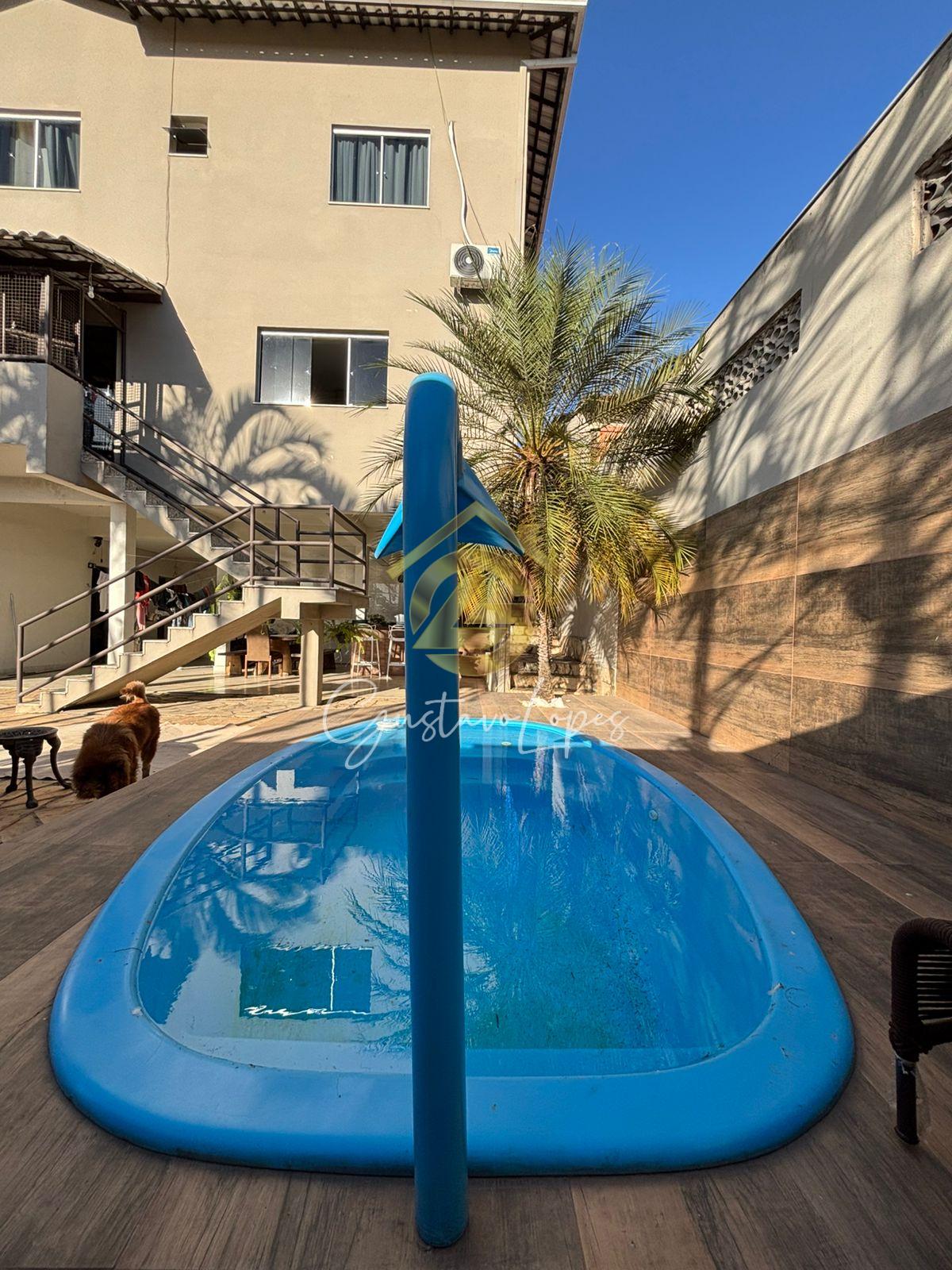 CASA DE ALTO PADRO COM 3 SUTES, PISCINA, SAUNA E ENERGIA FOTOVOLTAICA NO BAIRRO ESPRITO SANTO
